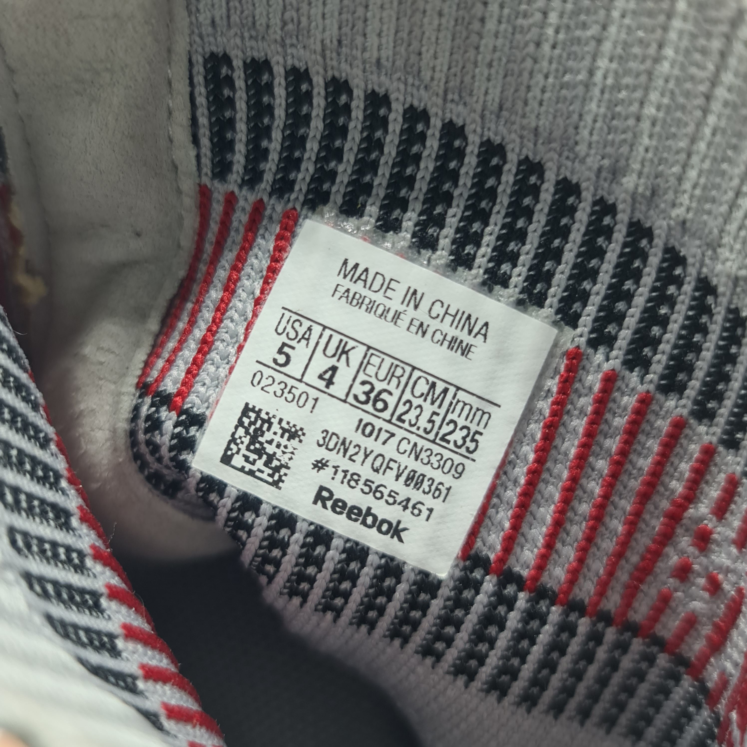 Reebok × Vetements Vetements x Reebok - Size 36 Gray Sock Runner Size US 5 / EU 37 - 11 Thumbnail