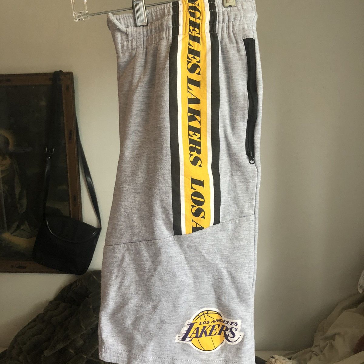 NBA Vintage NBA Los Angeles Lakers Drawstring Sweatshorts size M Size US 30 / EU 46 - 1 Thumbnail