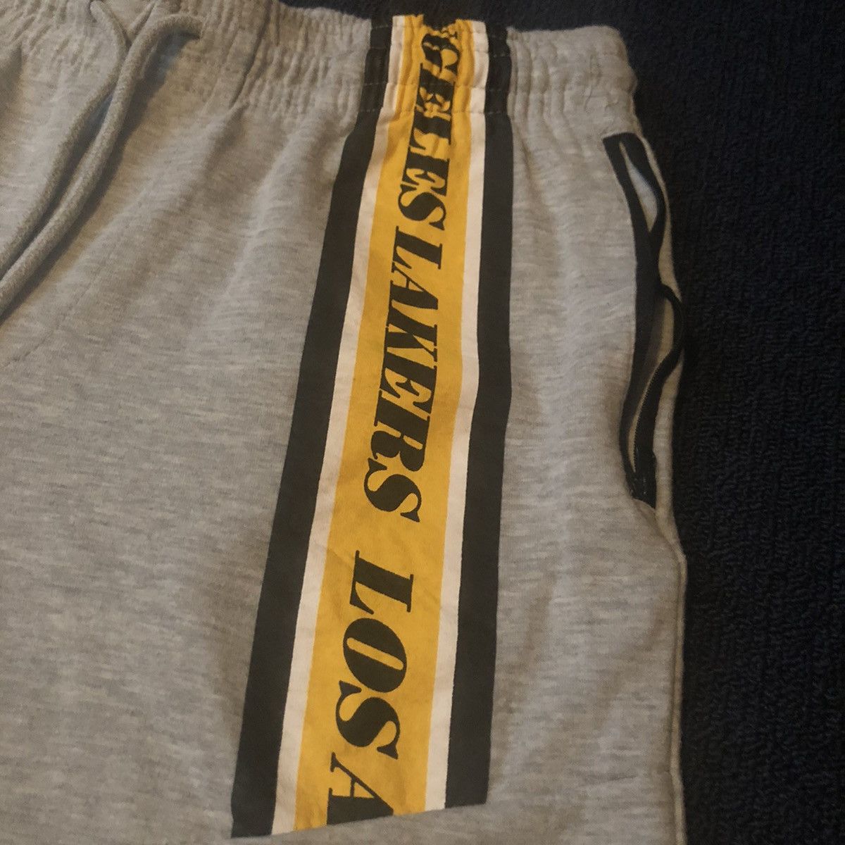 NBA Vintage NBA Los Angeles Lakers Drawstring Sweatshorts size M Size US 30 / EU 46 - 5 Thumbnail