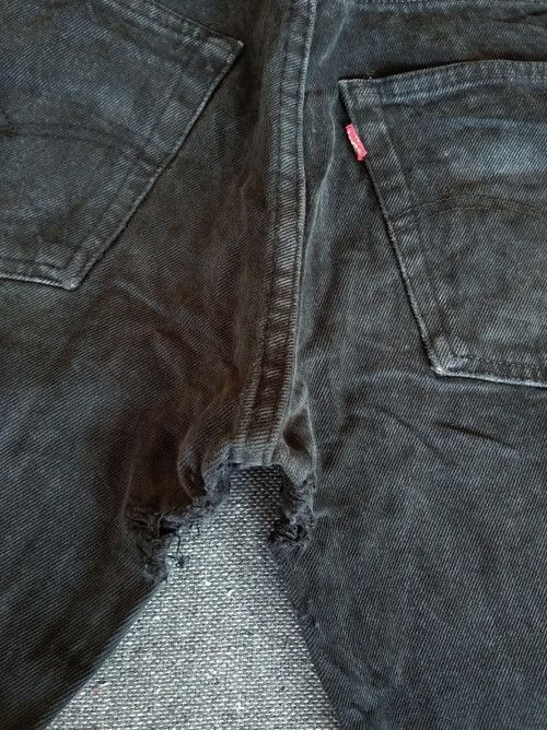 Levi's × Vintage Vintage Levis 501 Black Distressed Jeans 29x31 Size US 29 - 6 Thumbnail