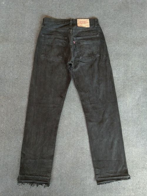 Levi's × Vintage Vintage Levis 501 Black Distressed Jeans 29x31 Size US 29 - 2 Thumbnail