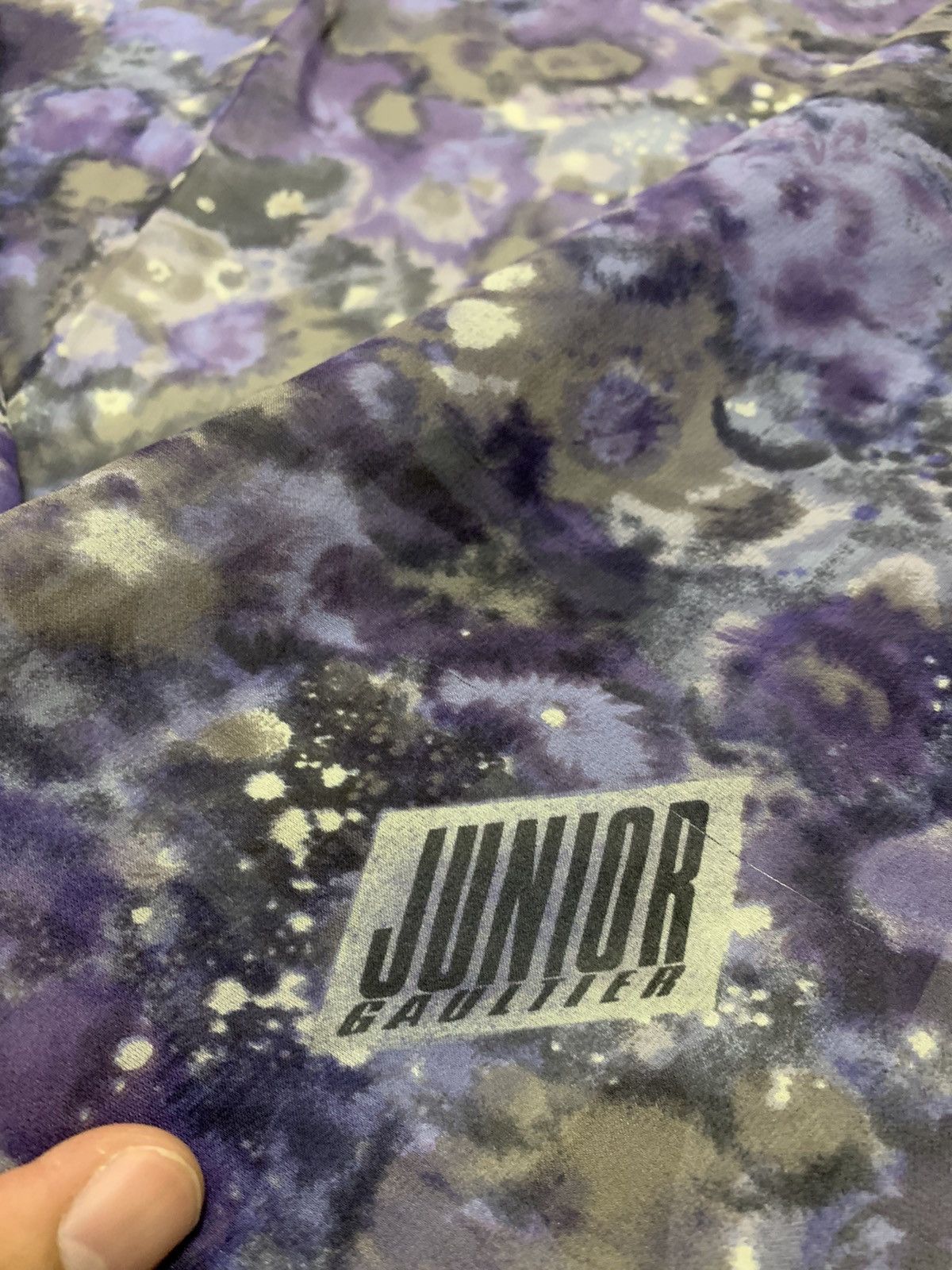Jean Paul Gaultier VINTAGE JUNIOR GAULTIER ABSTRACT SILK SCARF Size ONE SIZE - 8 Thumbnail
