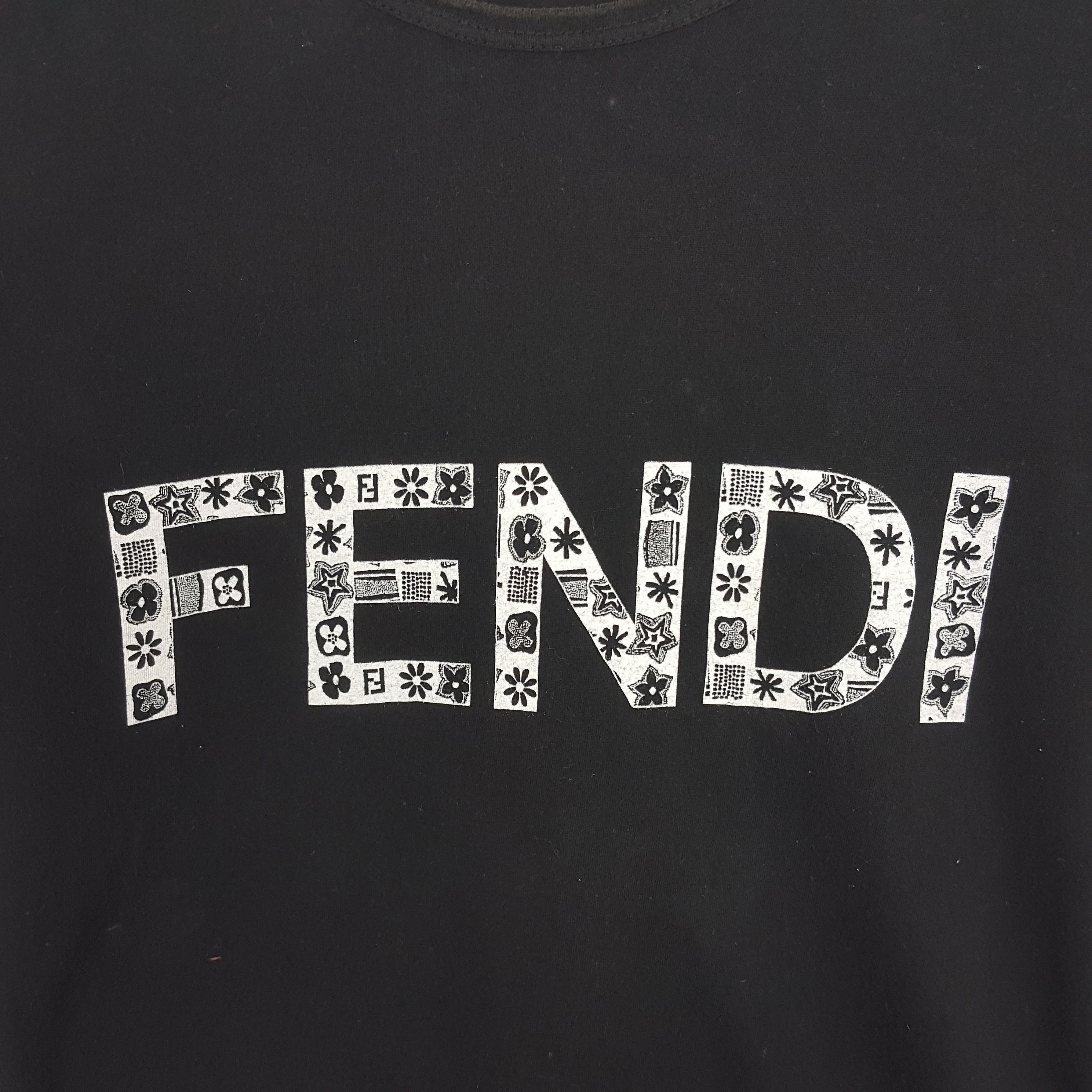 Fendi Vintage FENDI Spell Out Streetwear T-Shirt Made Italy Size US M / EU 48-50 / 2 - 2 Thumbnail