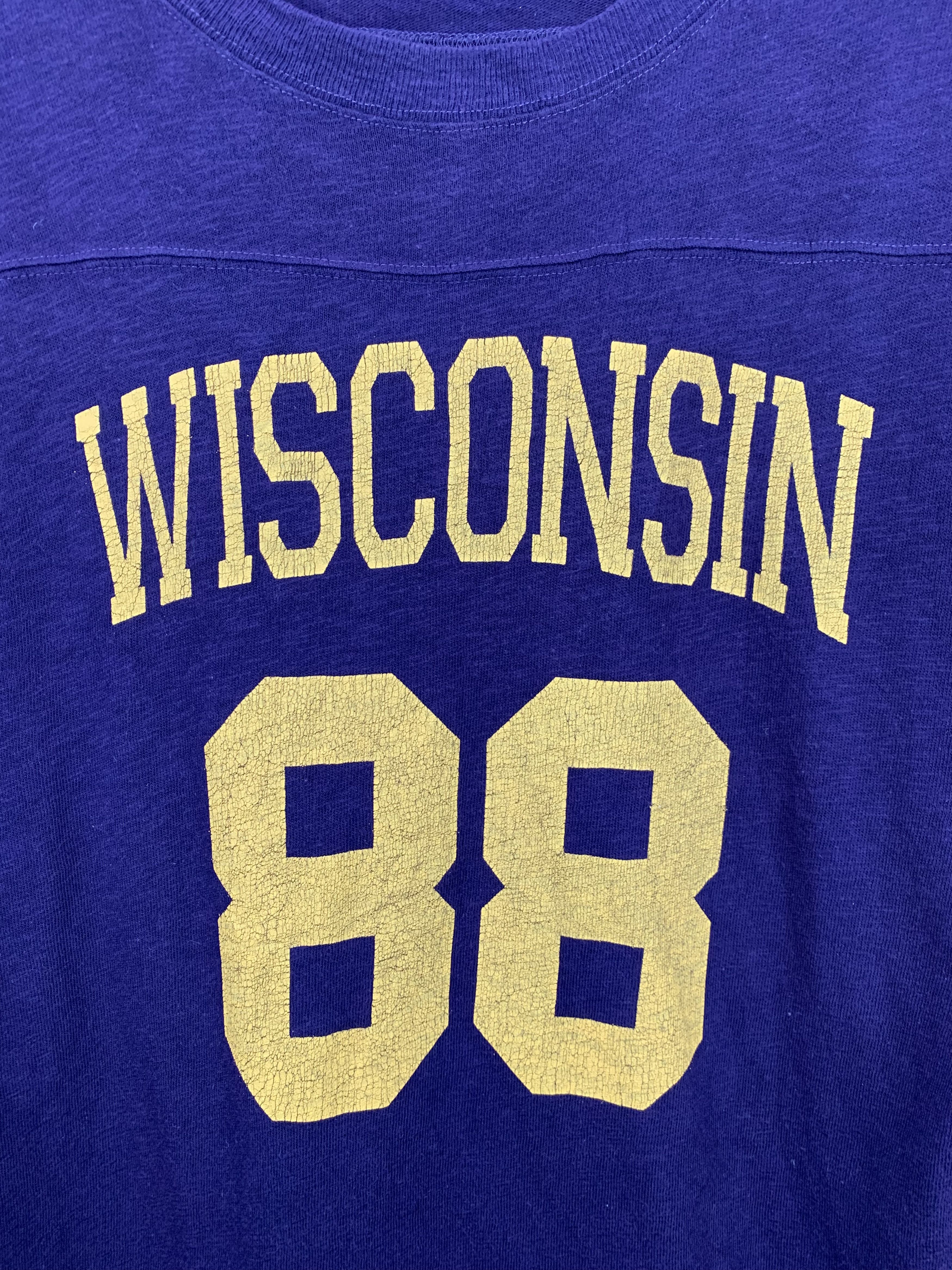 Vintage Vintage Wisconsin Long Sleeve T Shirt TA0278 Size US L / EU 52-54 / 3 - 3 Thumbnail