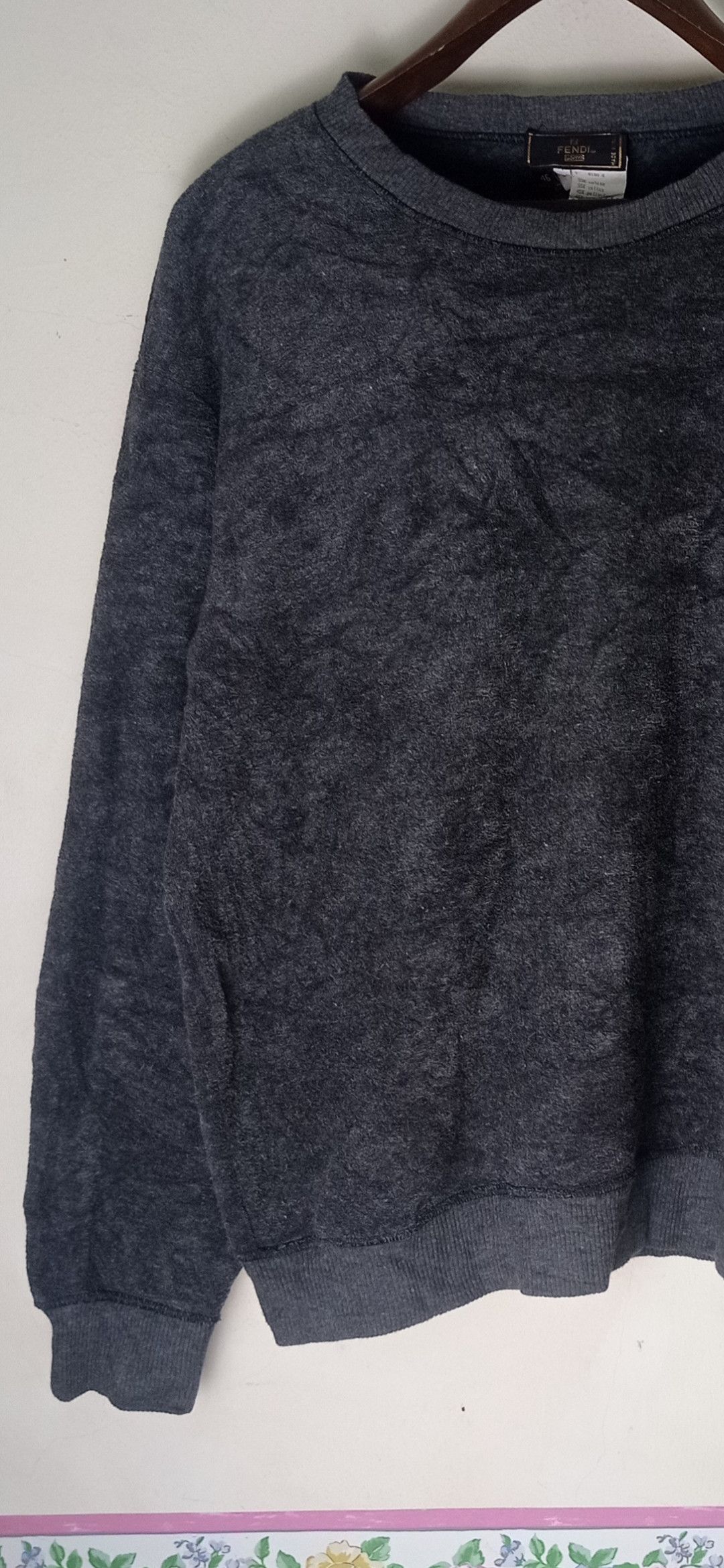 Fendi Vintage Fendi Fleece Sweatshirt Made In Italy Size US XL / EU 56 / 4 - 4 Thumbnail