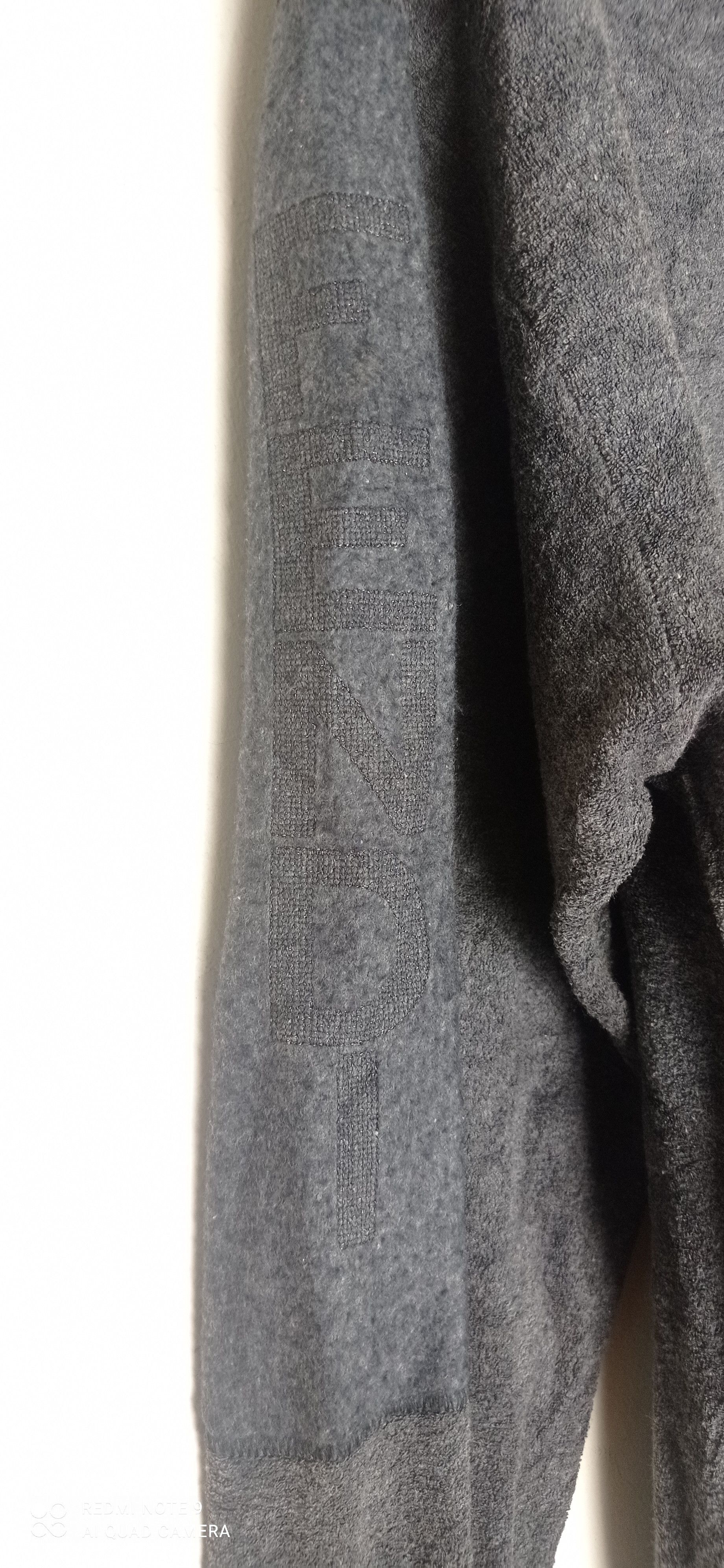 Fendi Vintage Fendi Fleece Sweatshirt Made In Italy Size US XL / EU 56 / 4 - 9 Thumbnail