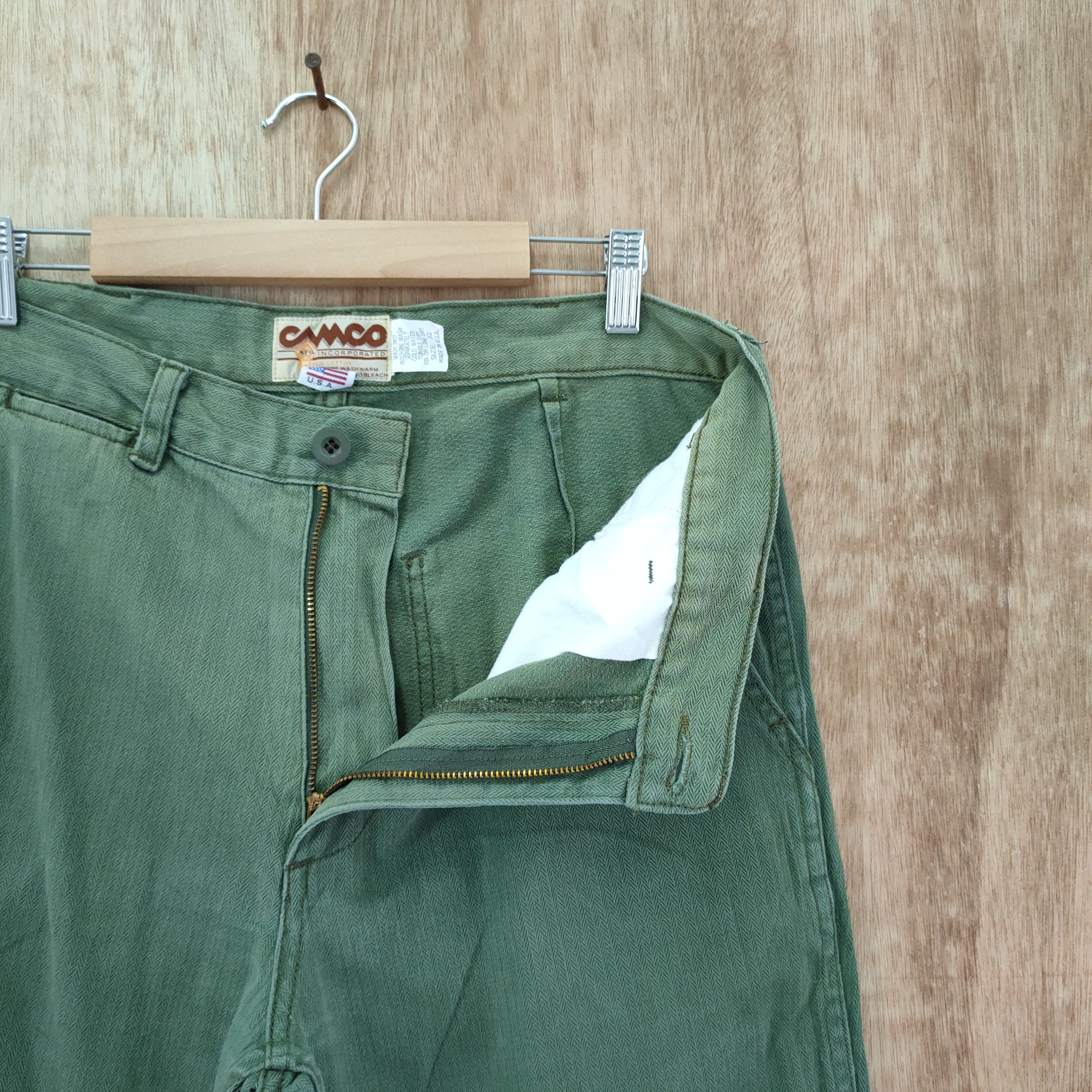 Vintage VINTAGE CAMCO FADED GREEN TROUSERS CHINO PANTS Size US 32 / EU 48 - 2 Thumbnail