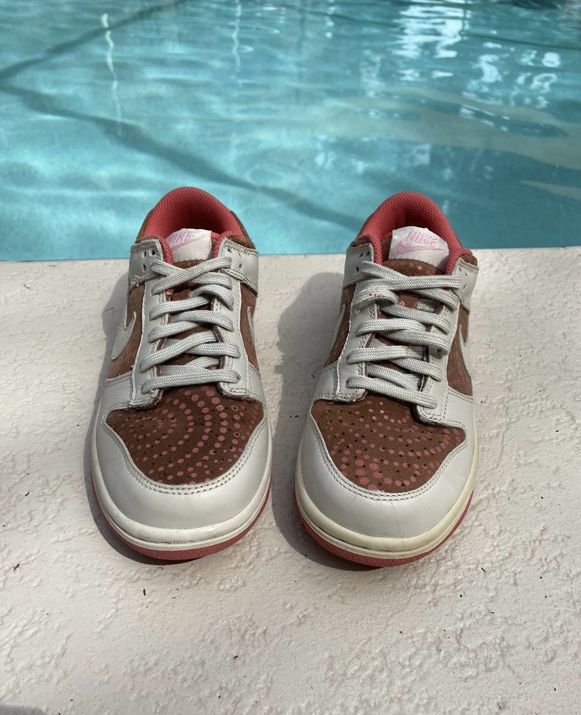 Nike Nike Dunk Low Cognac Sneakers Beige Brown Skate Shoes Size US 6 / IT 36 - 2 Thumbnail