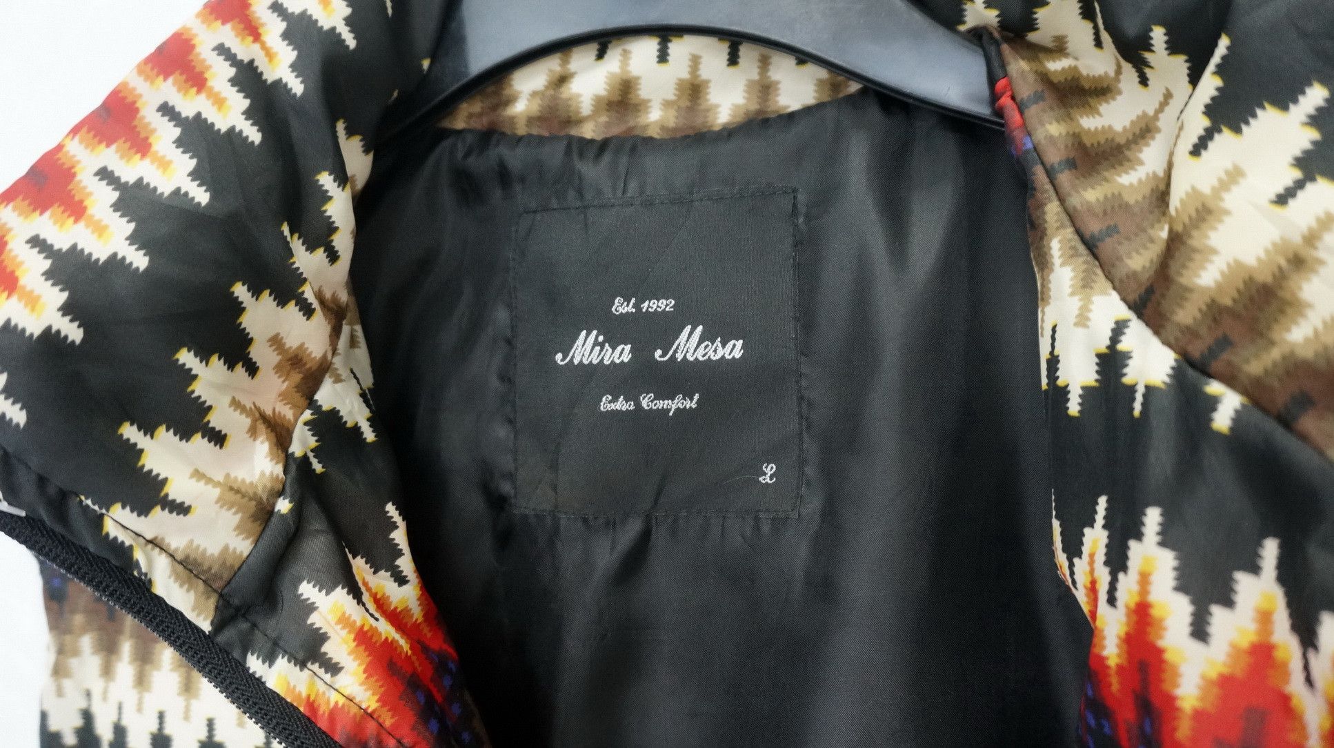 Japanese Brand MIRA MESA Native Design Ortega Light Puffer Vest Size US S / EU 44-46 / 1 - 4 Thumbnail