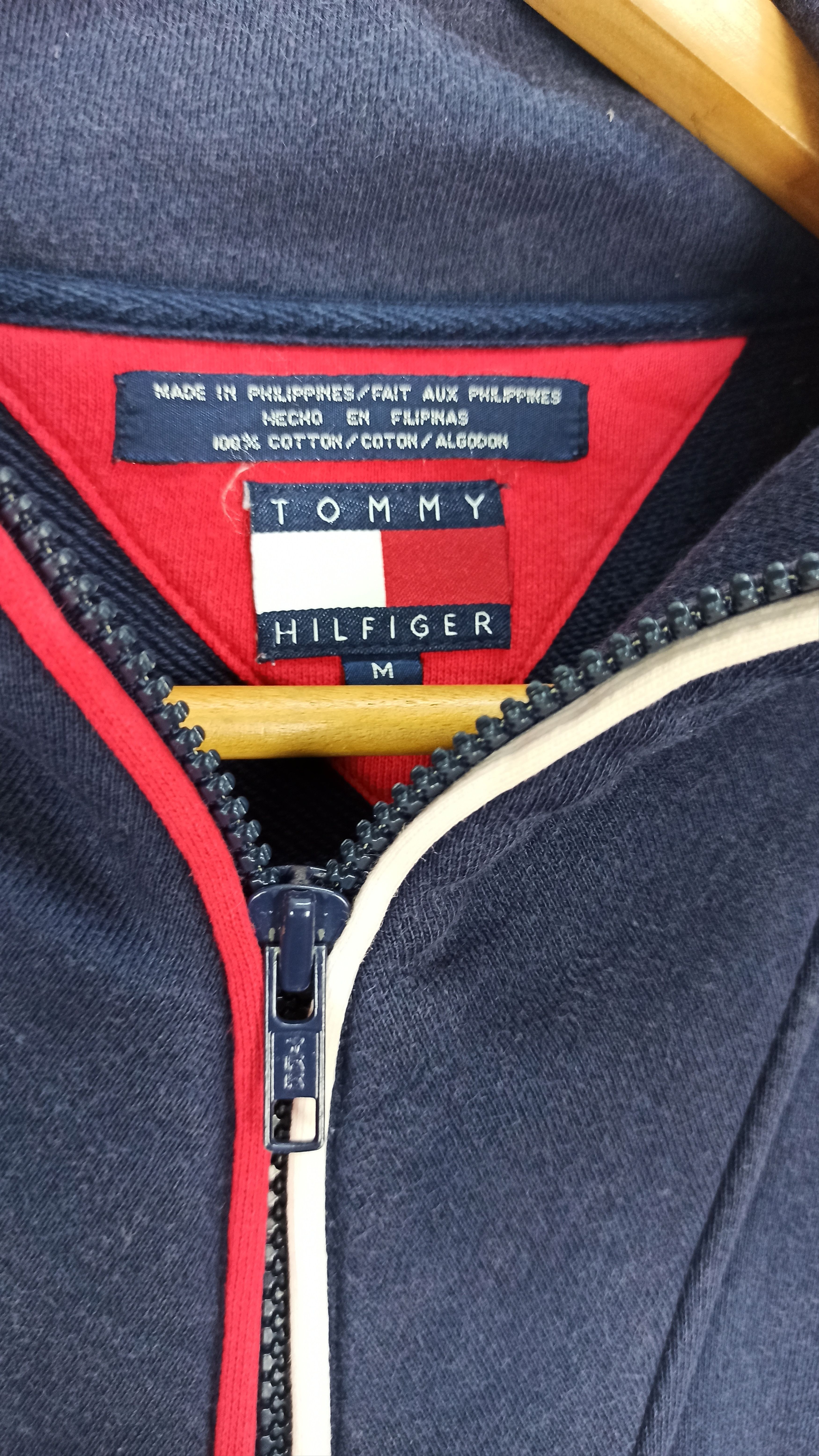 Tommy Hilfiger Vintage Tommy Hilfiger Sweatshirt Half Zipper Small Logo Size US M / EU 48-50 / 2 - 3 Thumbnail