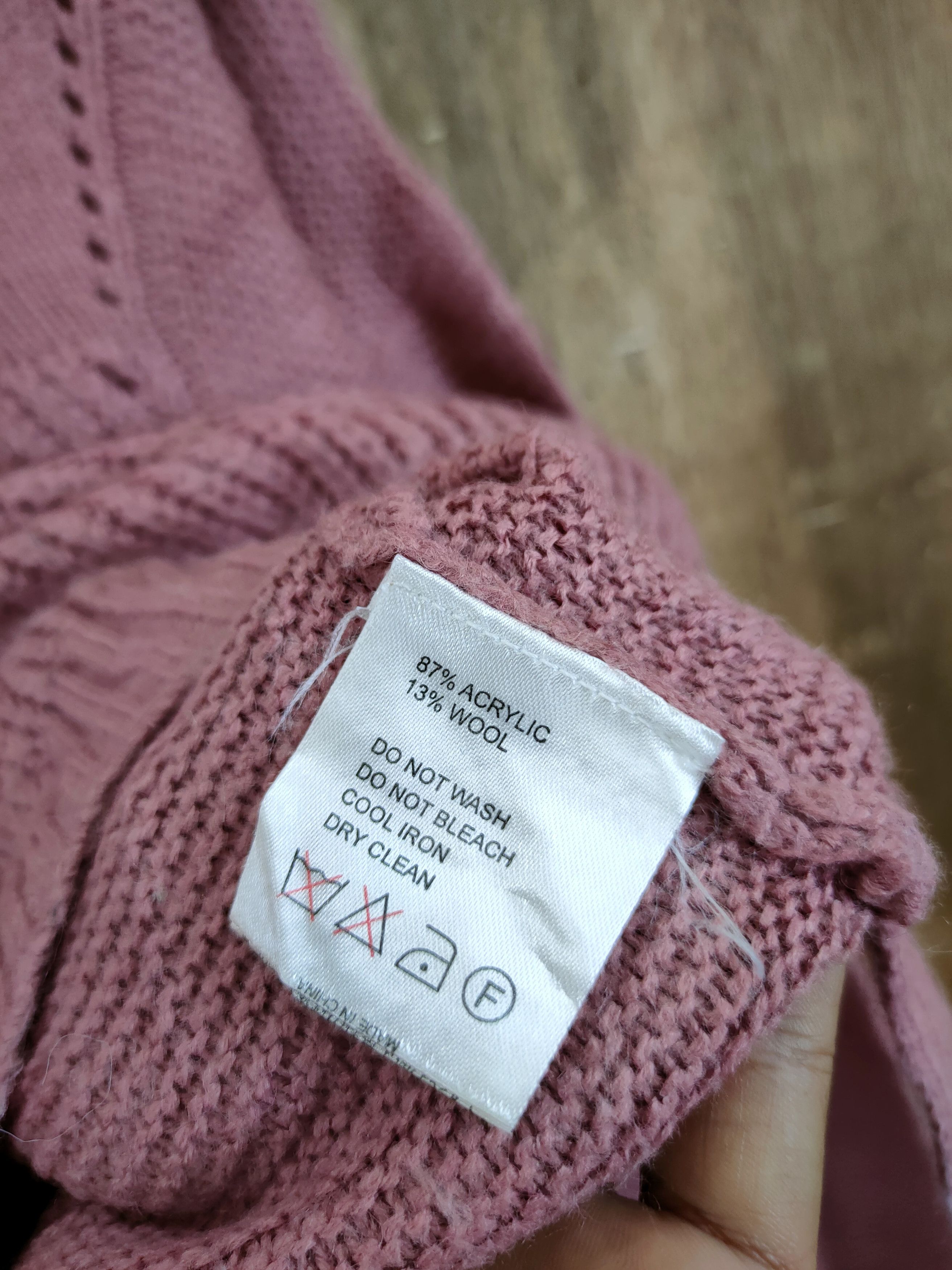 Vintage W Closet balloon sleeve crop top knitwear #46-972 Size US M / EU 48-50 / 2 - 7 Thumbnail