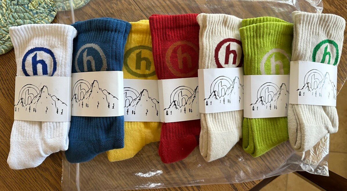 Pre-owned Hidden Ny Socks In Multicolor