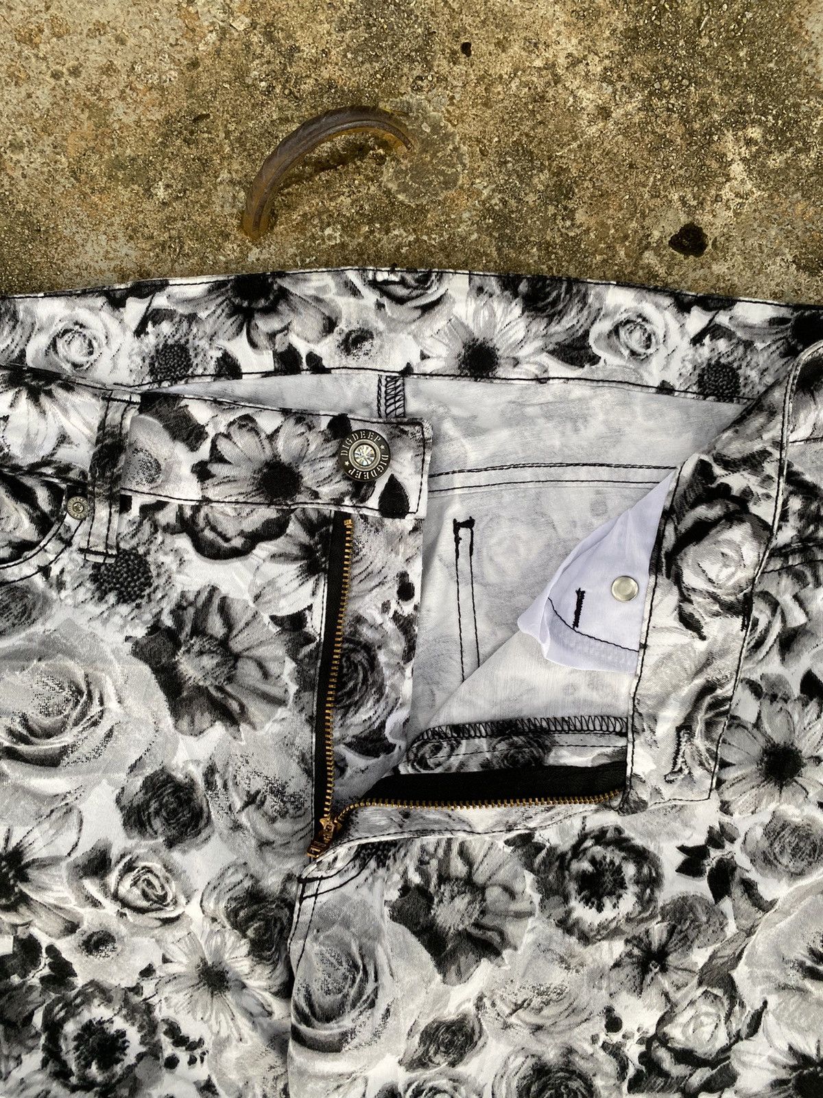 Japanese Brand × Seditionaries ⚡️Steals⚡️ DIG DEEP Floral Spandex Pants Size US 34 / EU 50 - 6 Thumbnail