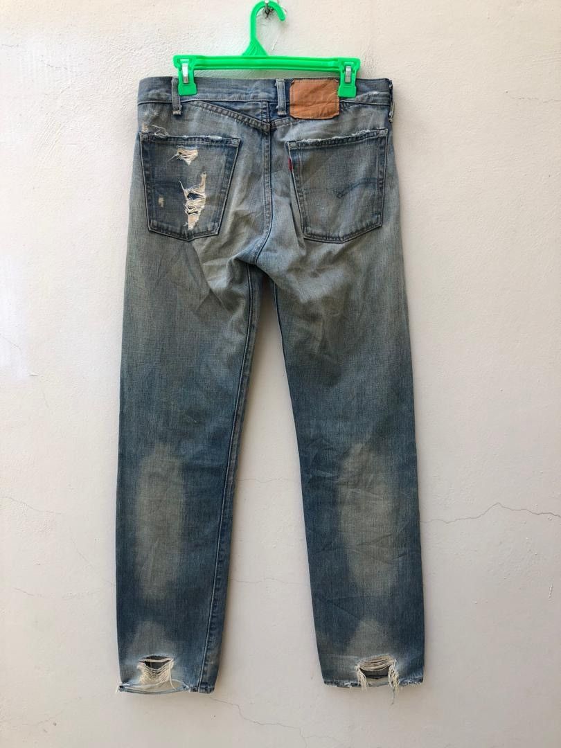 Japanese Brand × Levi's Vintage Clothing × Vintage VTG 2005 LVC Japan Levi’s 501 E Selvedge Denim Trashed Jeans Size US 31 - 11 Thumbnail