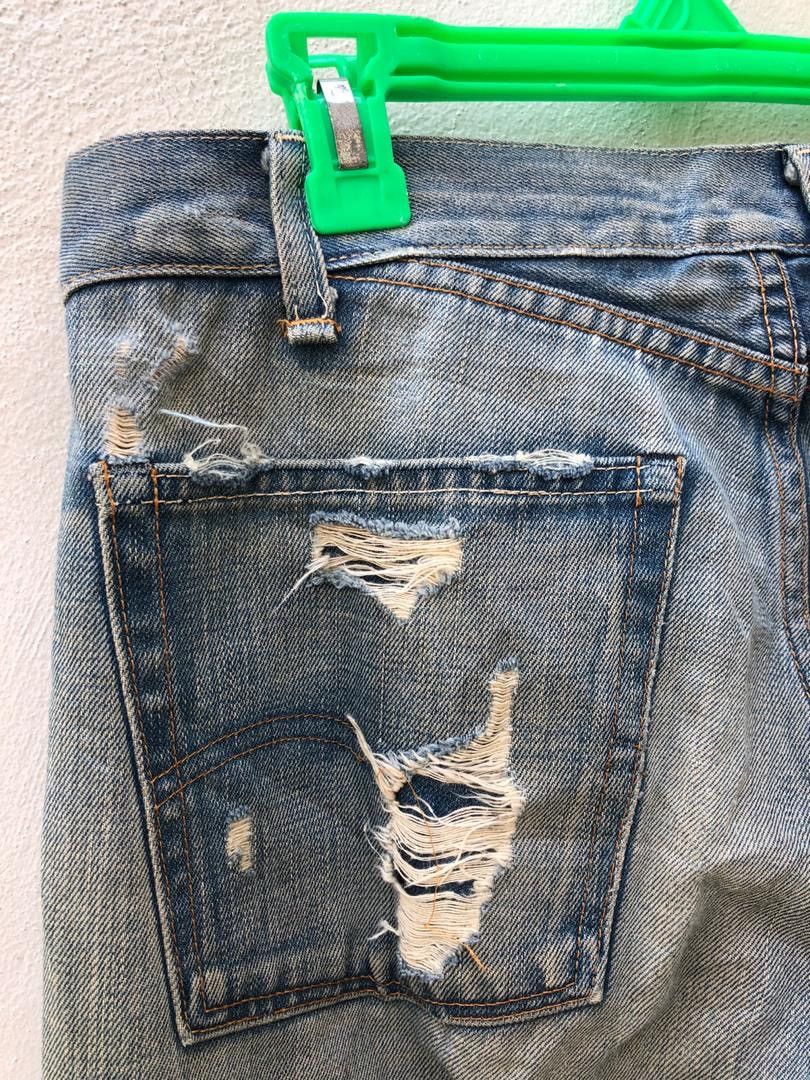 Japanese Brand × Levi's Vintage Clothing × Vintage VTG 2005 LVC Japan Levi’s 501 E Selvedge Denim Trashed Jeans Size US 31 - 13 Thumbnail