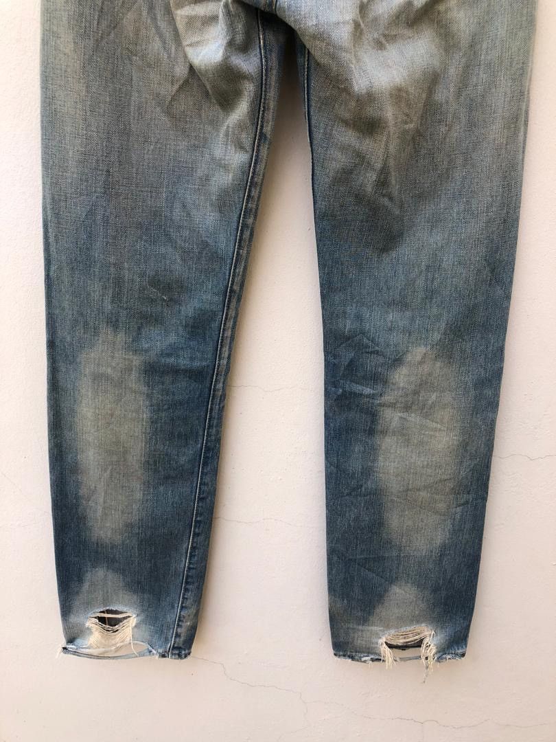 Japanese Brand × Levi's Vintage Clothing × Vintage VTG 2005 LVC Japan Levi’s 501 E Selvedge Denim Trashed Jeans Size US 31 - 16 Thumbnail