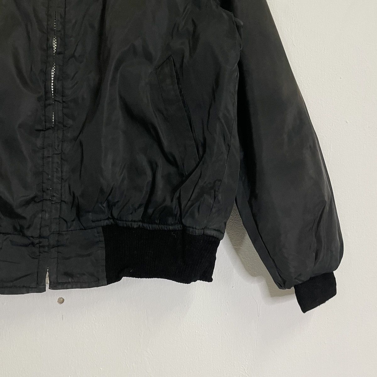 Vintage Vintage United States Navy Embroidery Logo Jacket Size US L / EU 52-54 / 3 - 3 Thumbnail