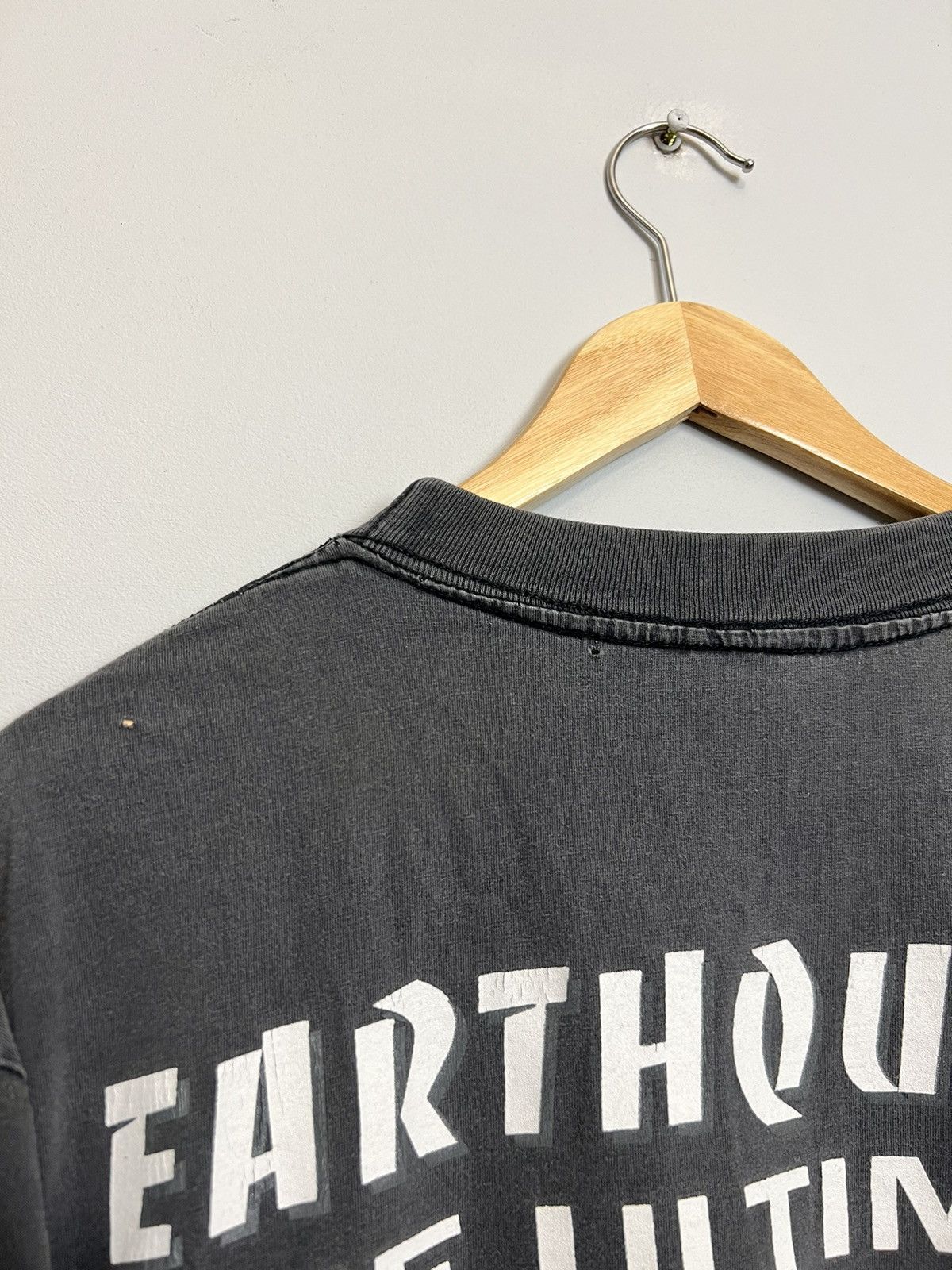 Band Tees Rare 90s Earthquake Thunderdome Gabber Rave Band Tee Size US L / EU 52-54 / 3 - 14 Thumbnail