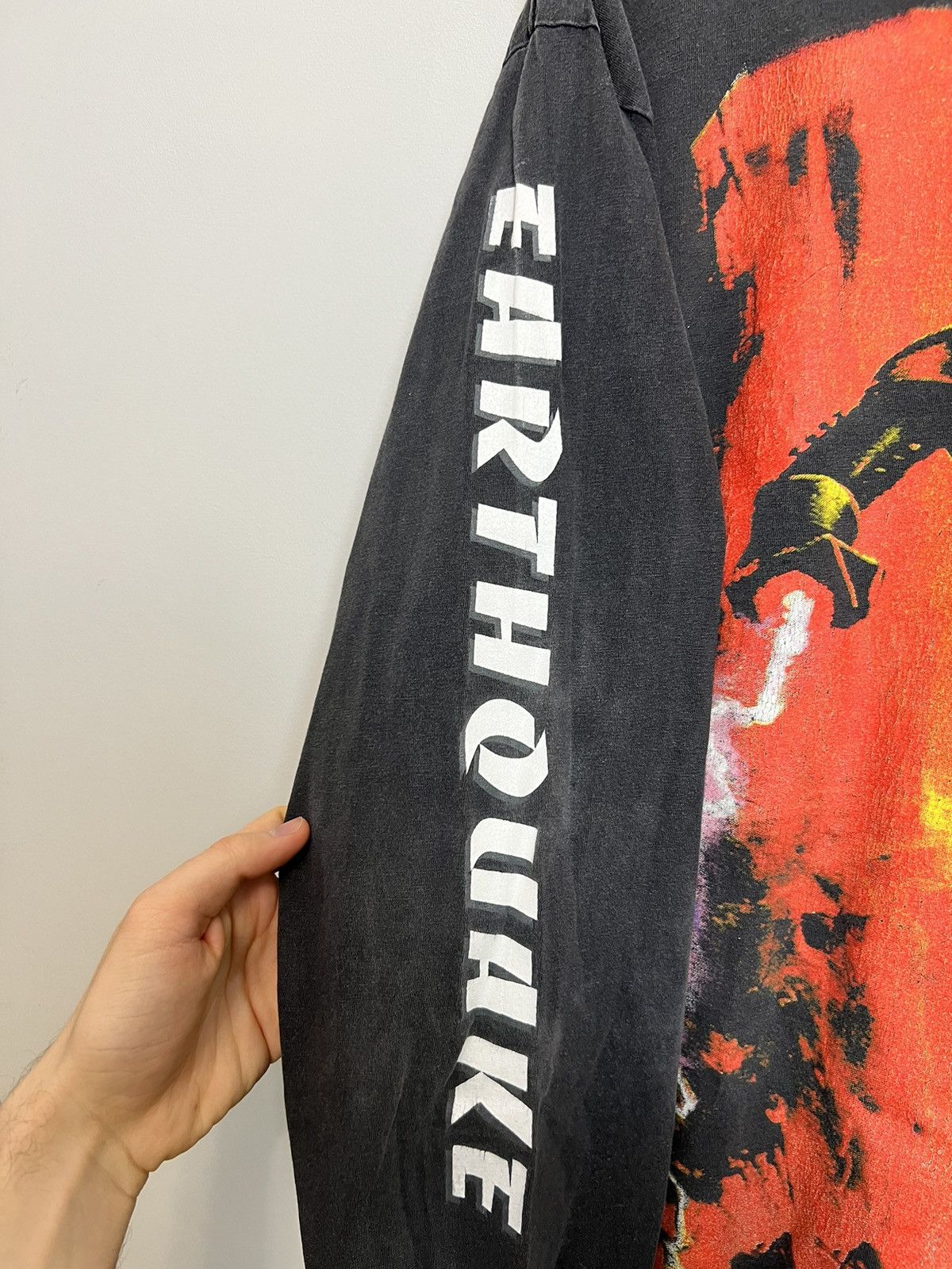 Band Tees Rare 90s Earthquake Thunderdome Gabber Rave Band Tee Size US L / EU 52-54 / 3 - 4 Thumbnail
