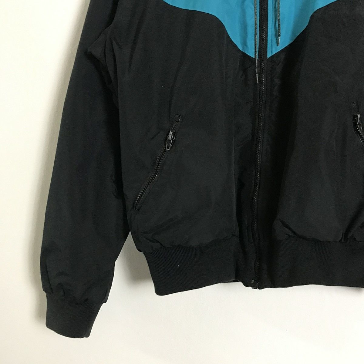 Nike Vintage 90s Nike Embroidery Small Logo Sweater Size US L / EU 52-54 / 3 - 2 Thumbnail