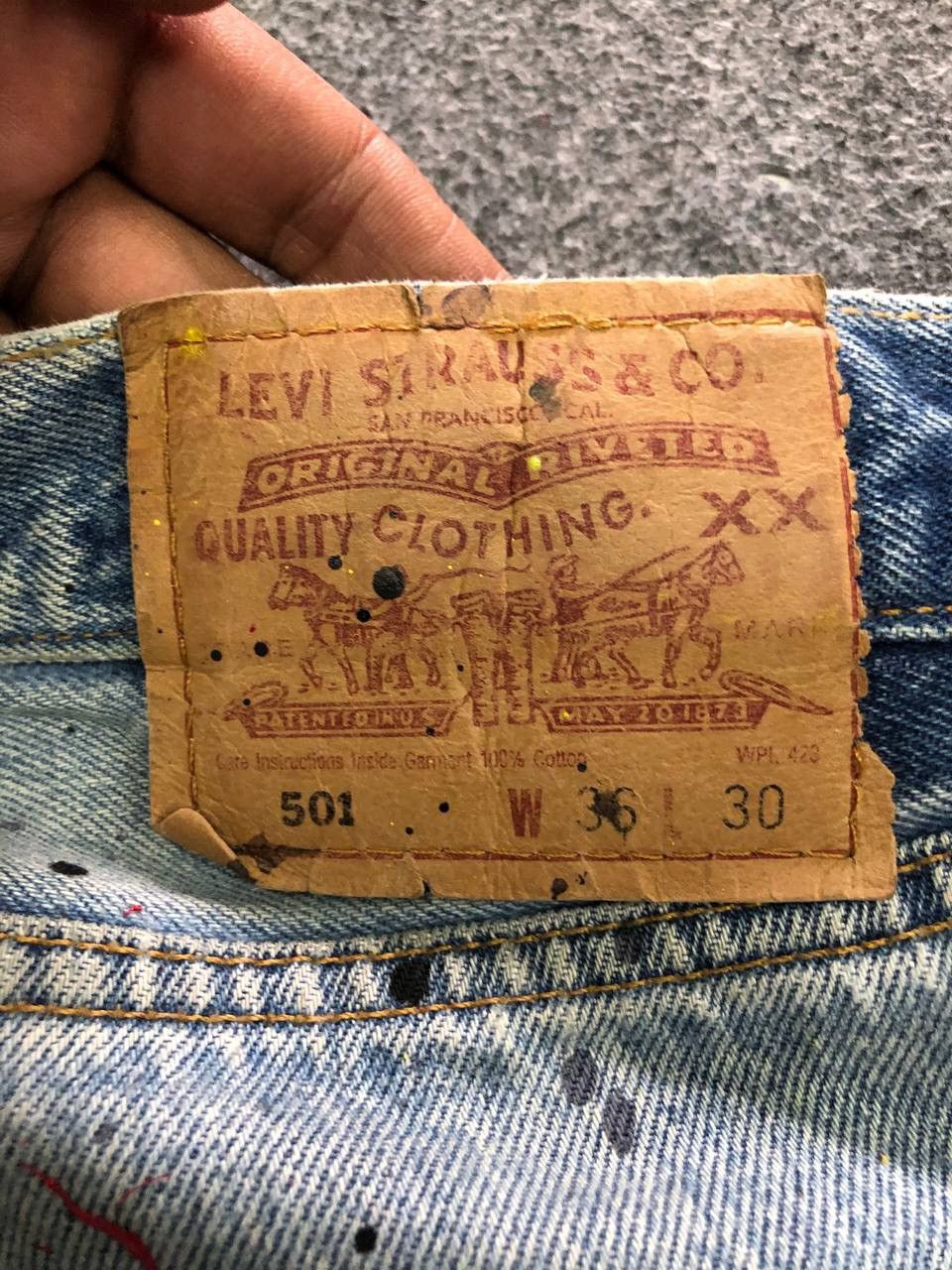 Levi's Vintage Levis 501 Distressed Painted Kurt Kobain Style Size US 35 - 8 Thumbnail