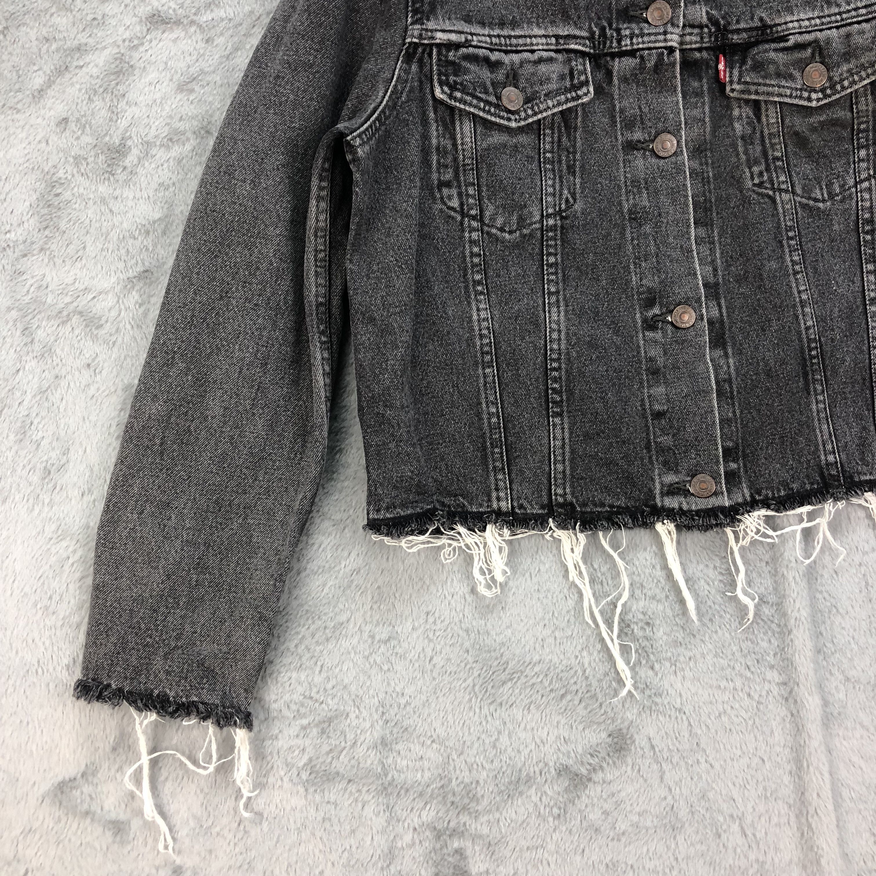 Levi's Levi's 35936 Distressed Raw Hem Black Denim Jacket #4698-164 Size M / US 6-8 / IT 42-44 - 7 Thumbnail
