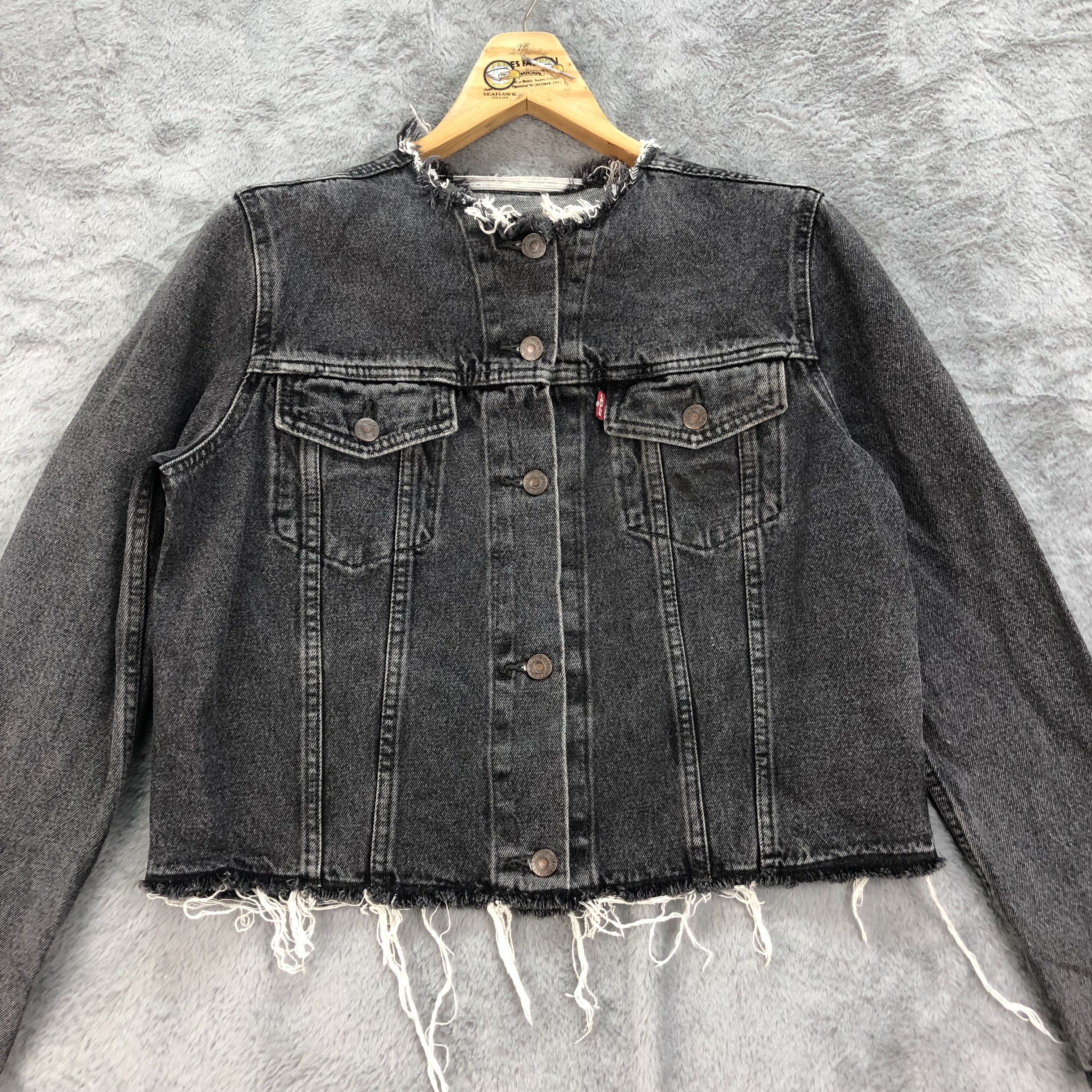 Levi's Levi's 35936 Distressed Raw Hem Black Denim Jacket #4698-164 Size M / US 6-8 / IT 42-44 - 6 Thumbnail