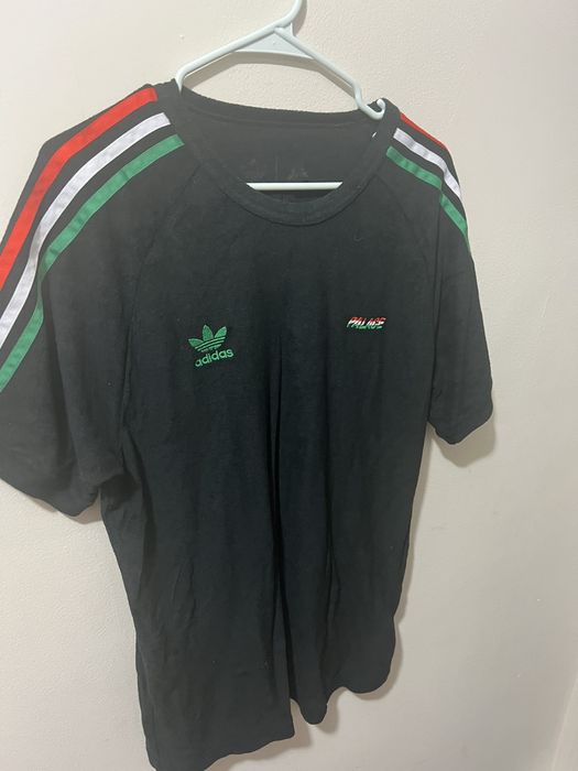 Palace x discount adidas t shirt