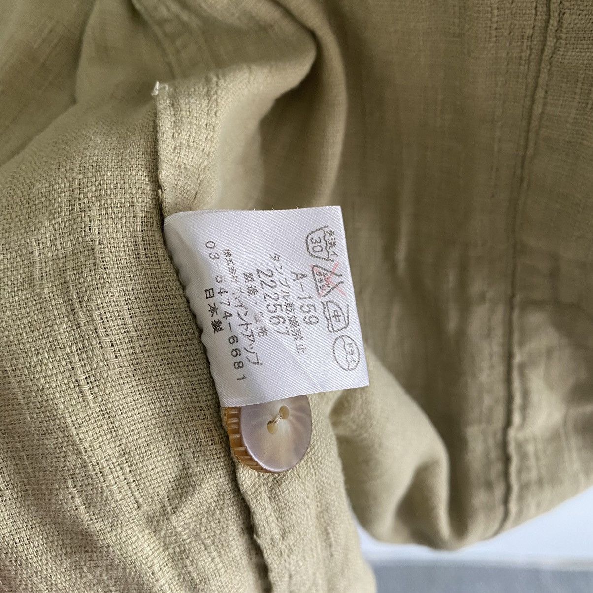 Hai Sporting Gear ✨HAI SPORTING GEAR BY ISSEY MIYAKE BUTTON JACKET Size US M / EU 48-50 / 2 - 8 Thumbnail