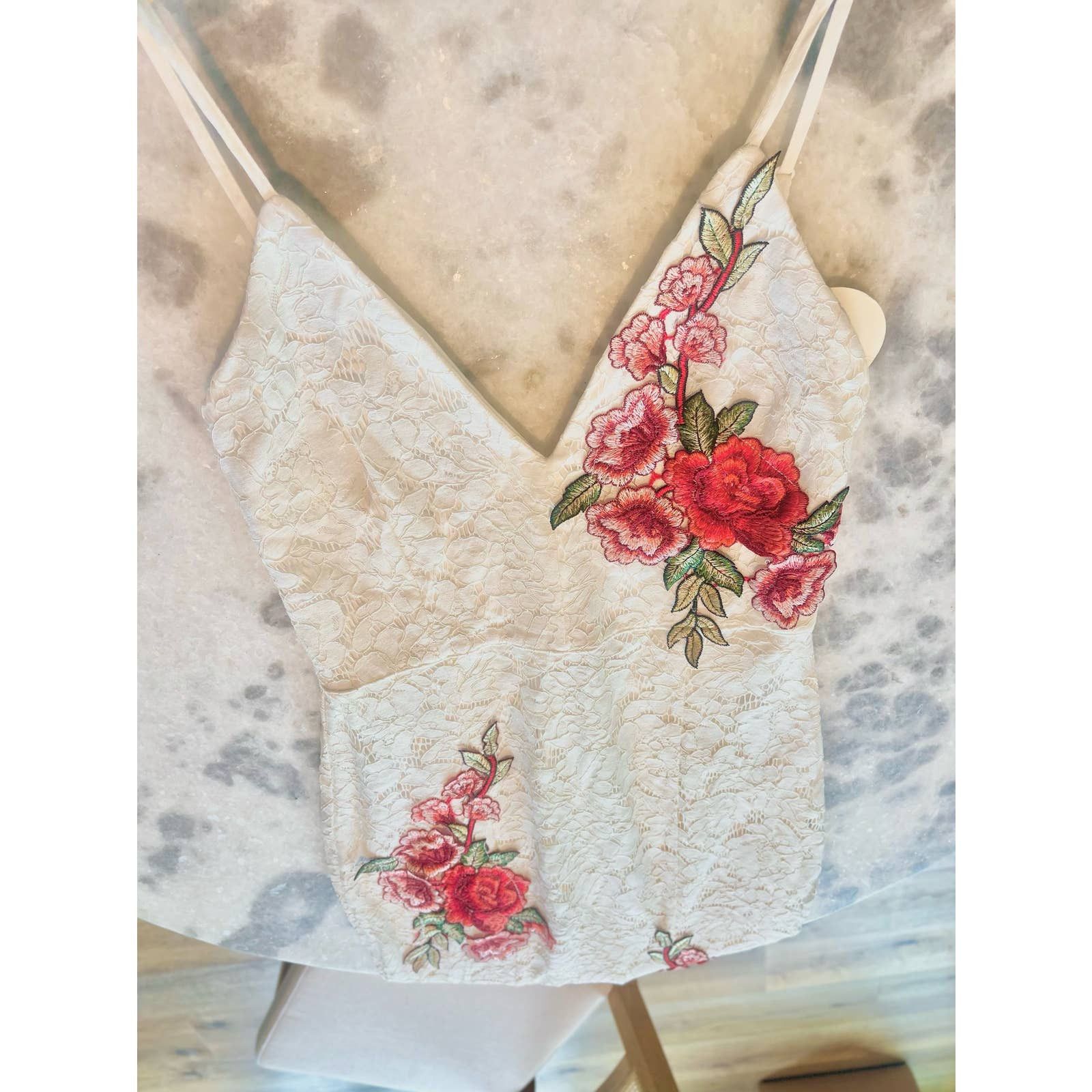 LUXXEL White Lace Dress With Embroidered Roses SMALL