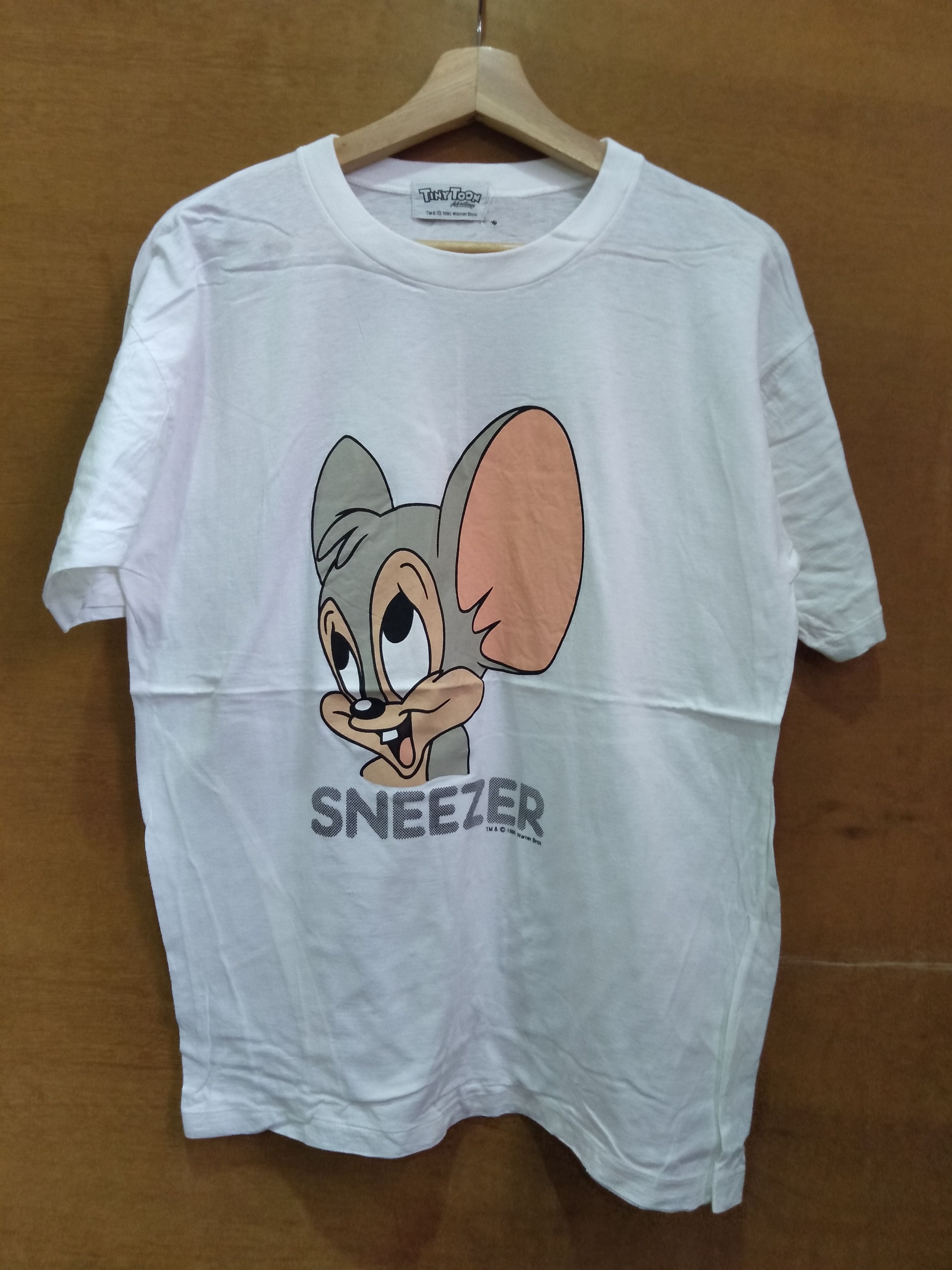 image of Movie x Vintage Tiny Toon Vd3 in White, Men's (Size Large)
