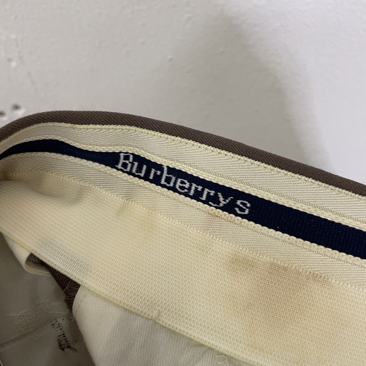 Burberry Vintage 90s Burberrys Embroidery Small Logo Chino Pants Size US 34 / EU 50 - 7 Thumbnail