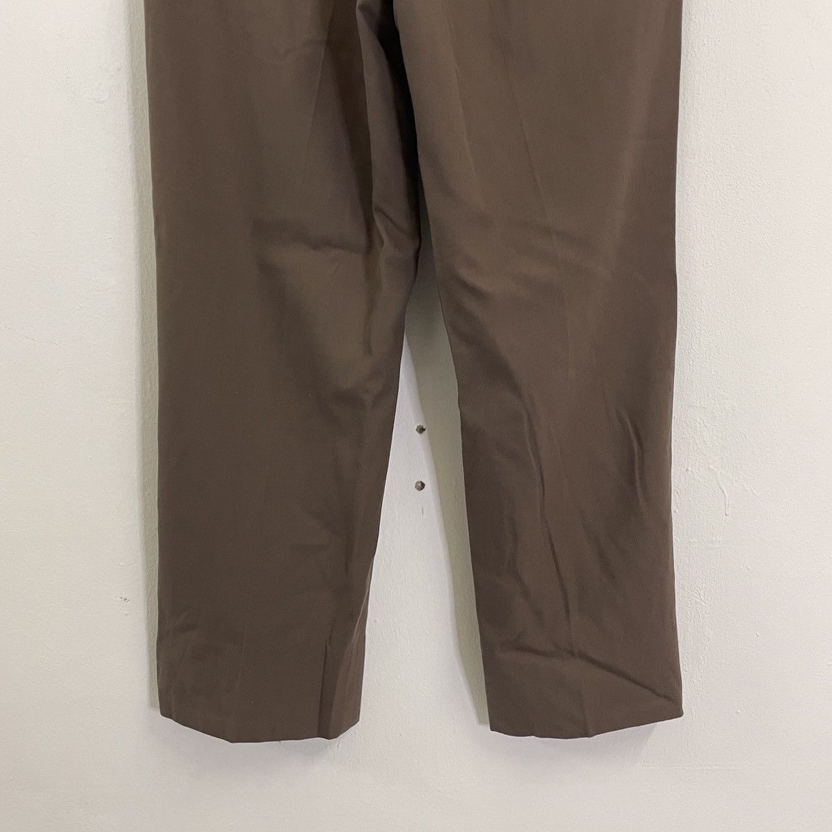 Burberry Vintage 90s Burberrys Embroidery Small Logo Chino Pants Size US 34 / EU 50 - 11 Thumbnail