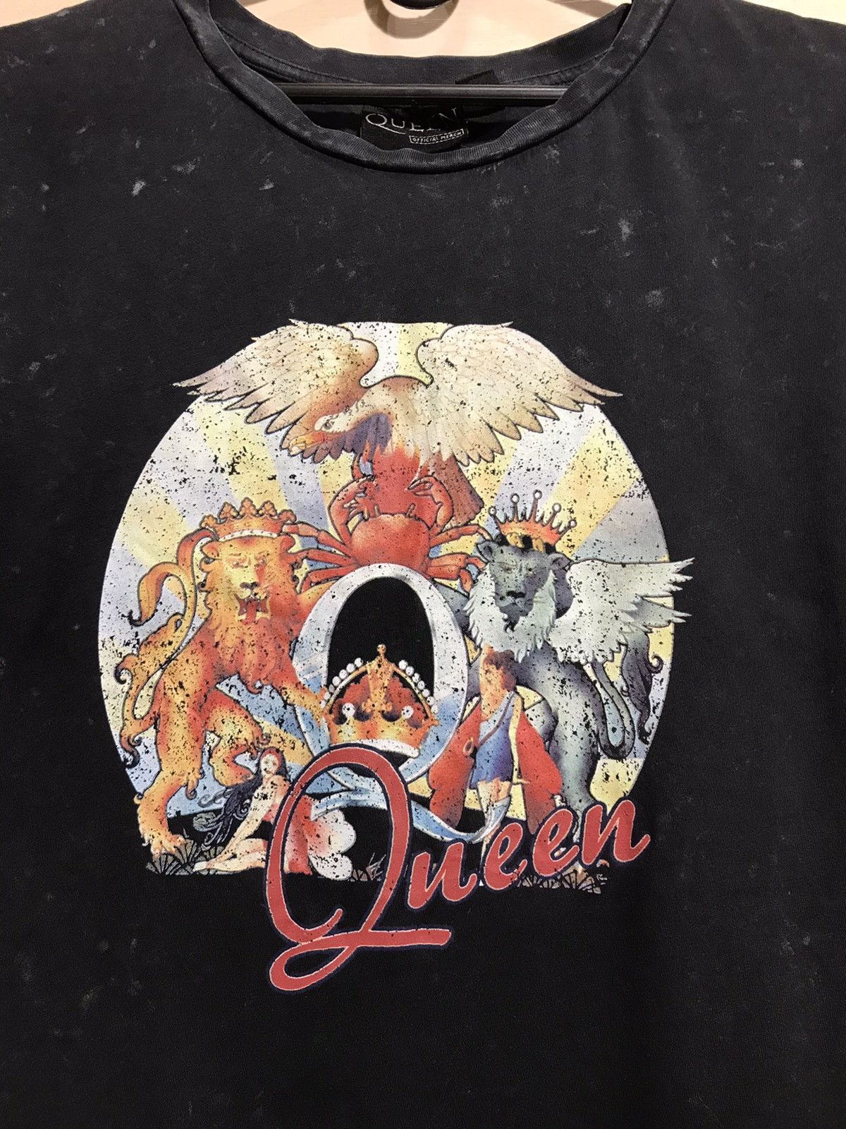 Band Tees Vintage Queen band rock tee Size US M / EU 48-50 / 2 - 3 Thumbnail