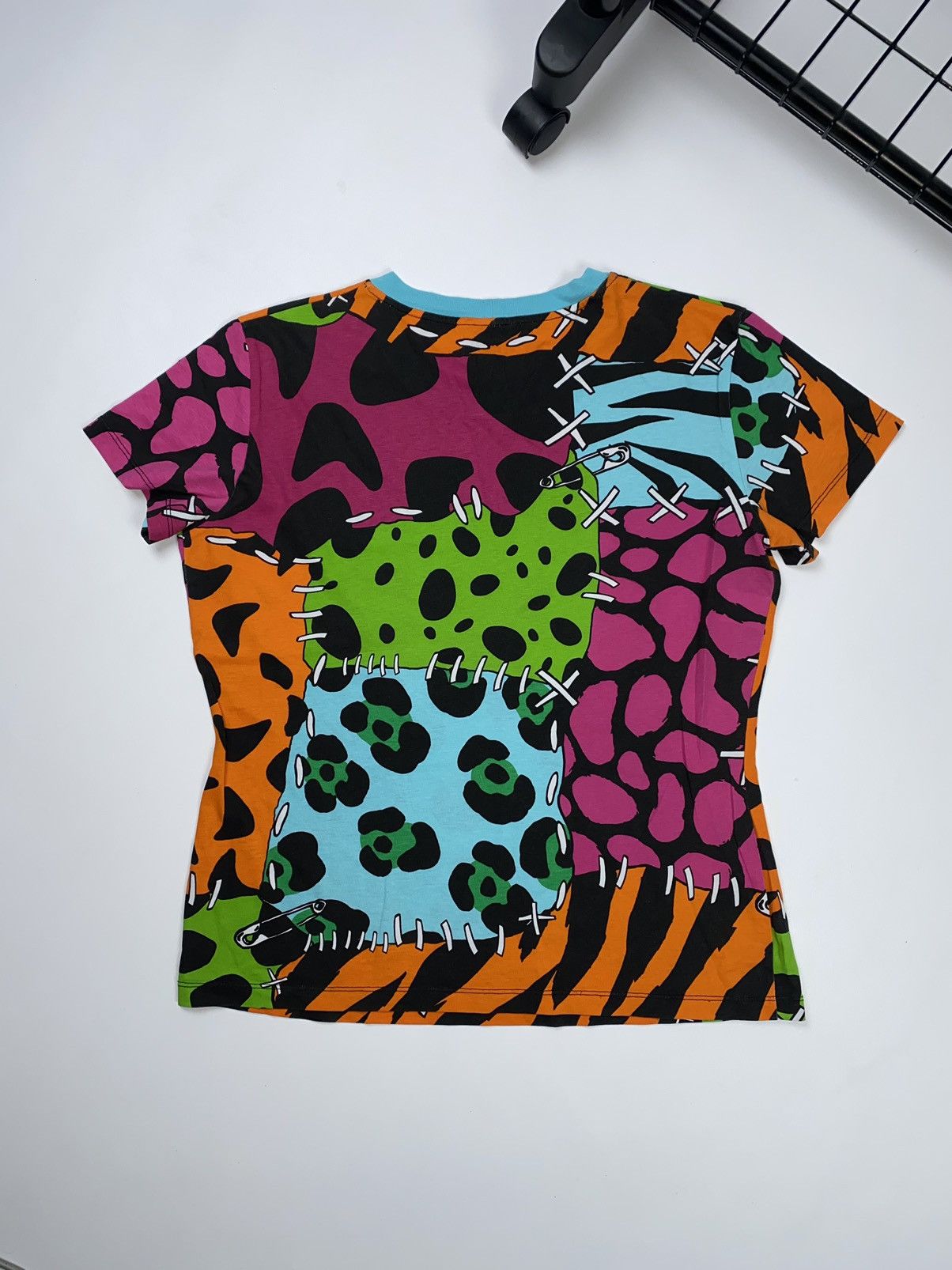 Moschino Moschino cheap and chic t shirt Size XL / US 12-14 / IT 48-50 - 3 Thumbnail