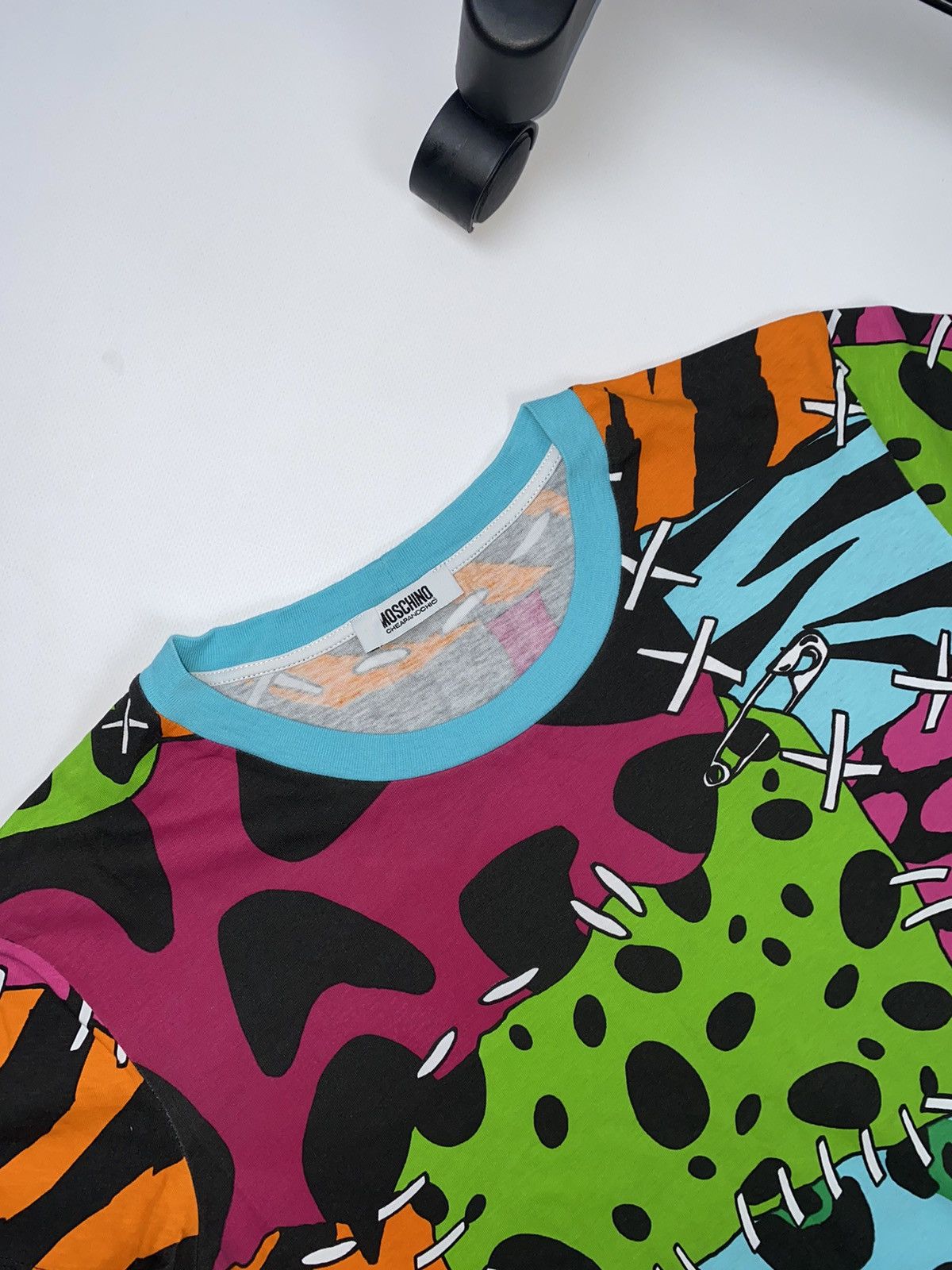 Moschino Moschino cheap and chic t shirt Size XL / US 12-14 / IT 48-50 - 2 Thumbnail