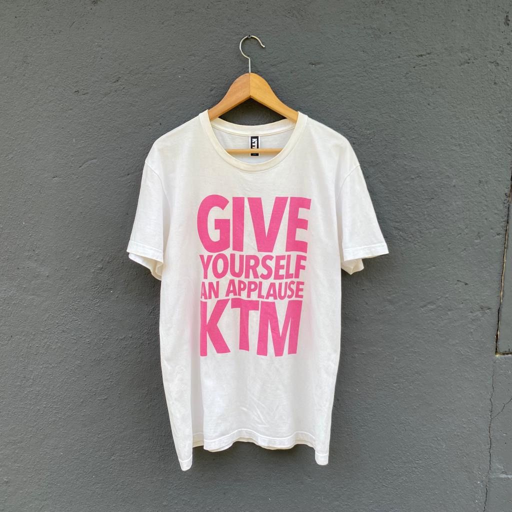 Other Vintage KTM Naked Girl Japanese Brand Streetwear Tee Size US L / EU 52-54 / 3 - 2 Thumbnail