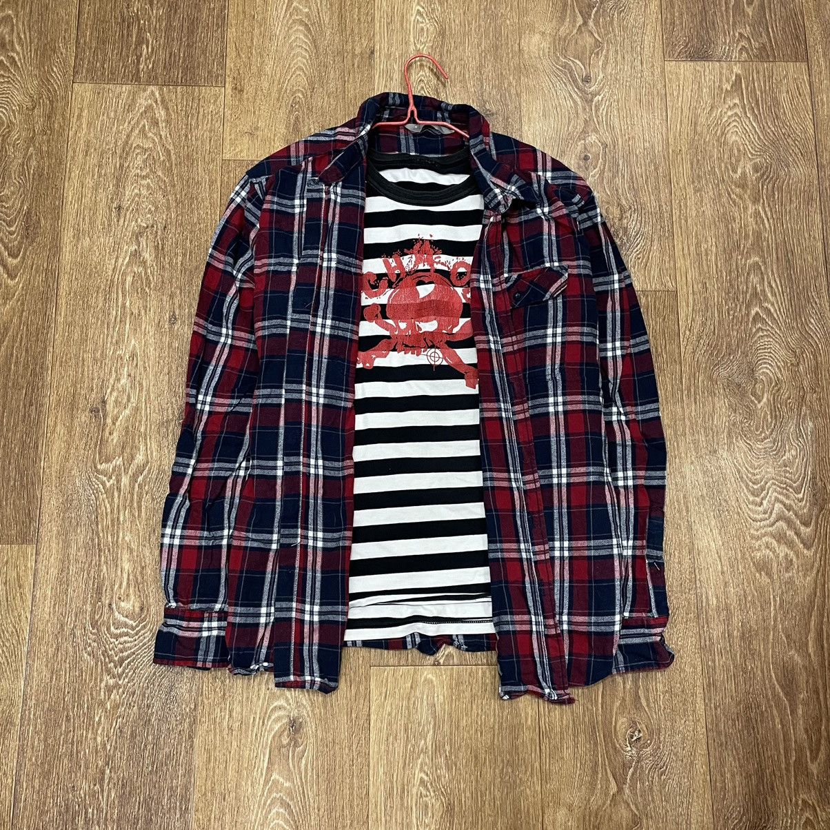Vintage Vintage Y2K Plaid Shirt Striped Graphic Grunge Skate Baggy M Size US M / EU 48-50 / 2 - 1 Thumbnail