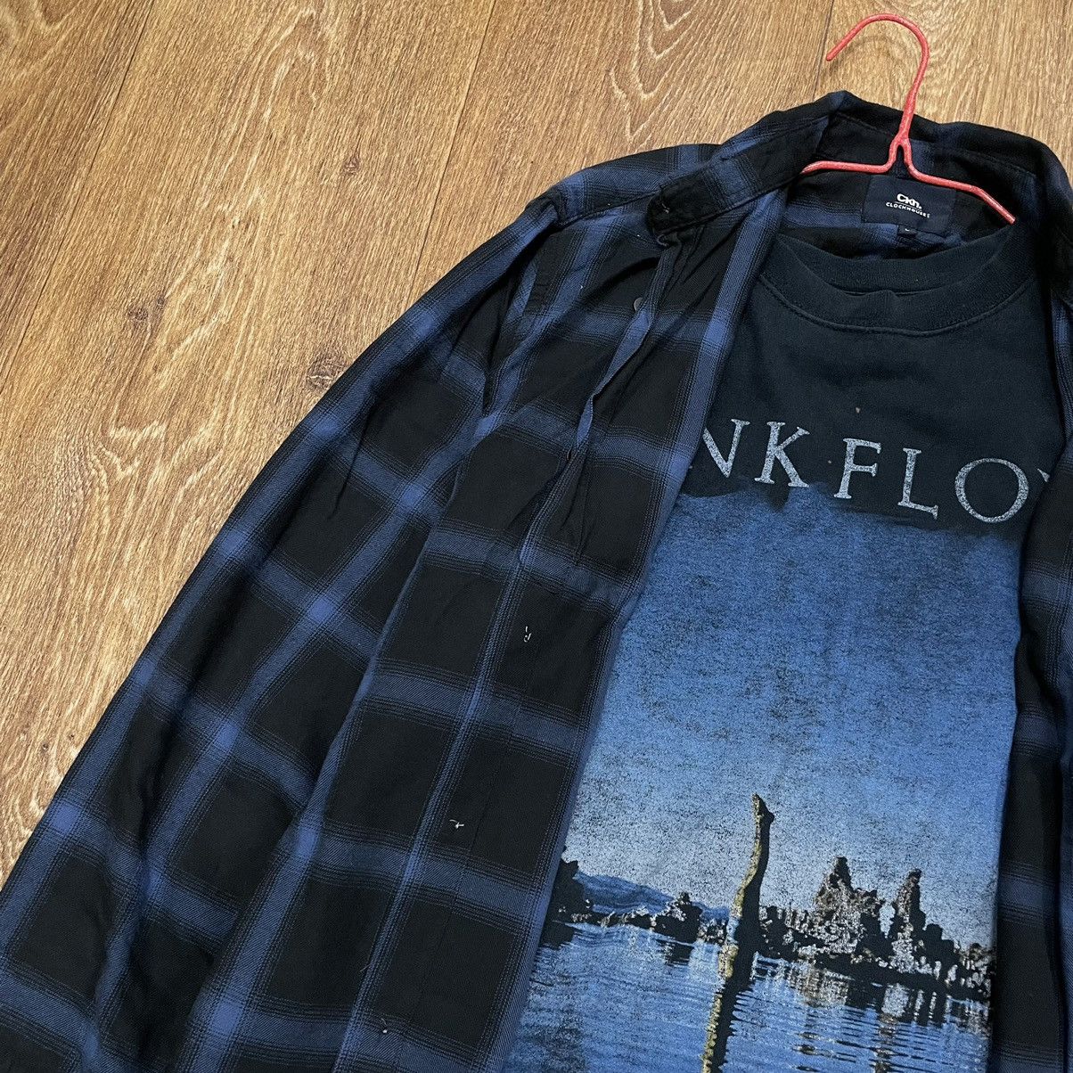 Vintage Vintage 90s Plaid Shirt Graphic Tee Grunge Skate Boxy Slim L Size US L / EU 52-54 / 3 - 5 Thumbnail