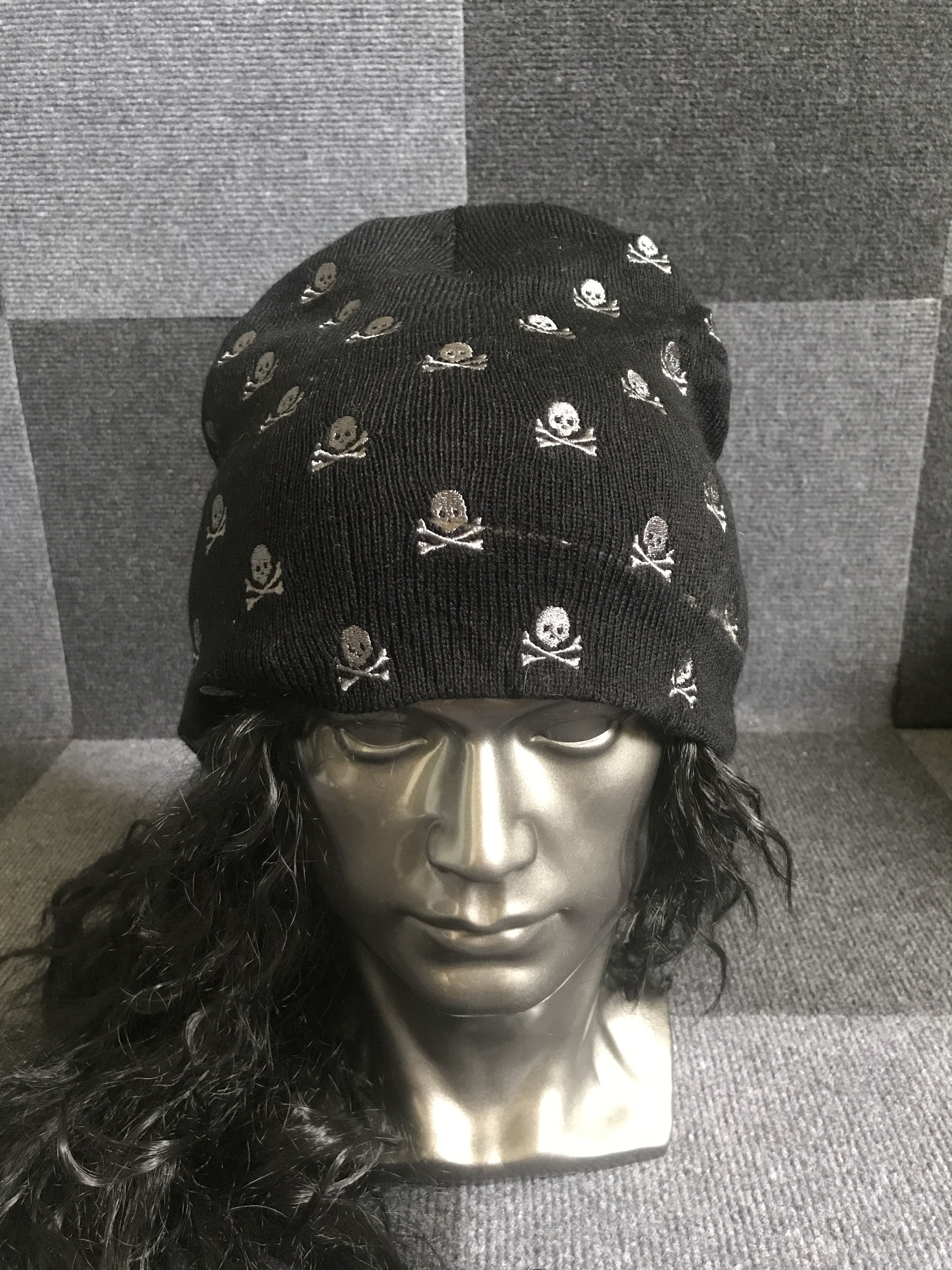 image of Seditionaries x Skulls Bsc103 Full Skull Embroidery Beanie in Black, Men's