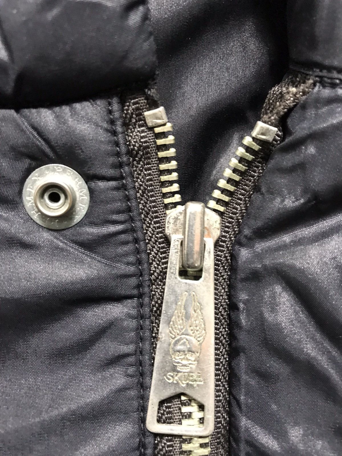 Beams Plus × Japanese Brand × Vintage Vintage Beam puffer Patched Down Jacket Size US M / EU 48-50 / 2 - 8 Thumbnail