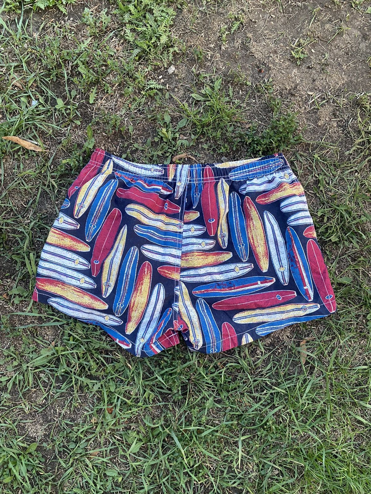 Vintage Vintage 90s art shorts streetwear Hawaiian style size M Size US 32 / EU 48 - 3 Thumbnail