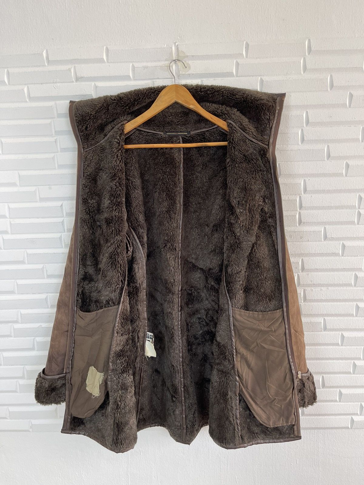 Jean Paul Gaultier ❌BINDING’OFFER❌JPG HOMME VINTAGE SHEARLING FAUXFUR LEATHER Size US M / EU 48-50 / 2 - 4 Thumbnail