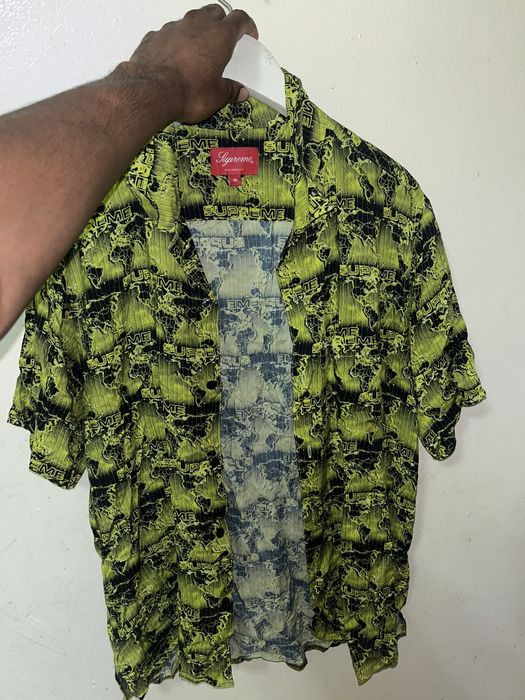 Supreme world hot sale famous shirt