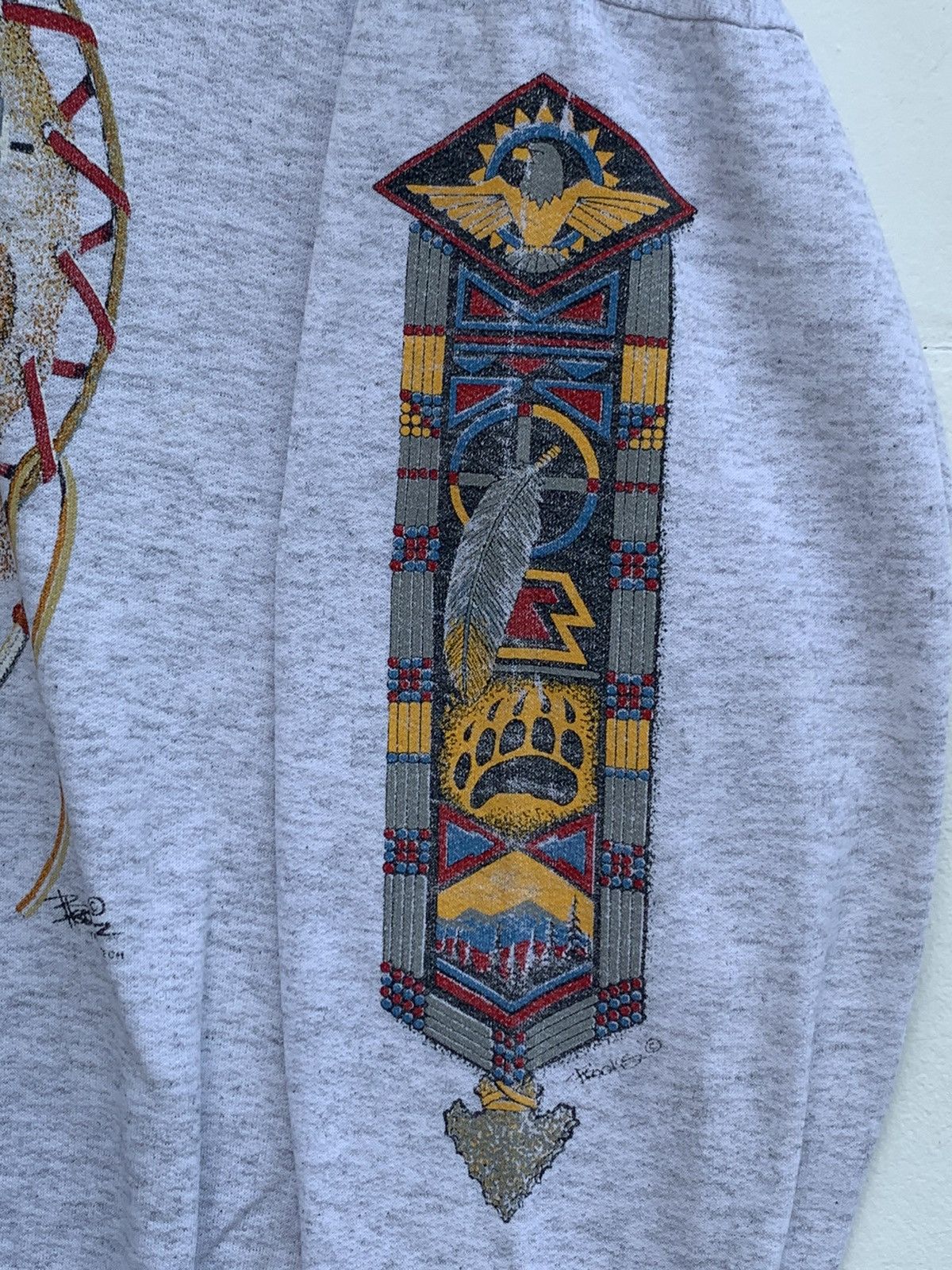 Vintage Vintage 80s Red Indian Art Sweatshirt Size US L / EU 52-54 / 3 - 5 Thumbnail