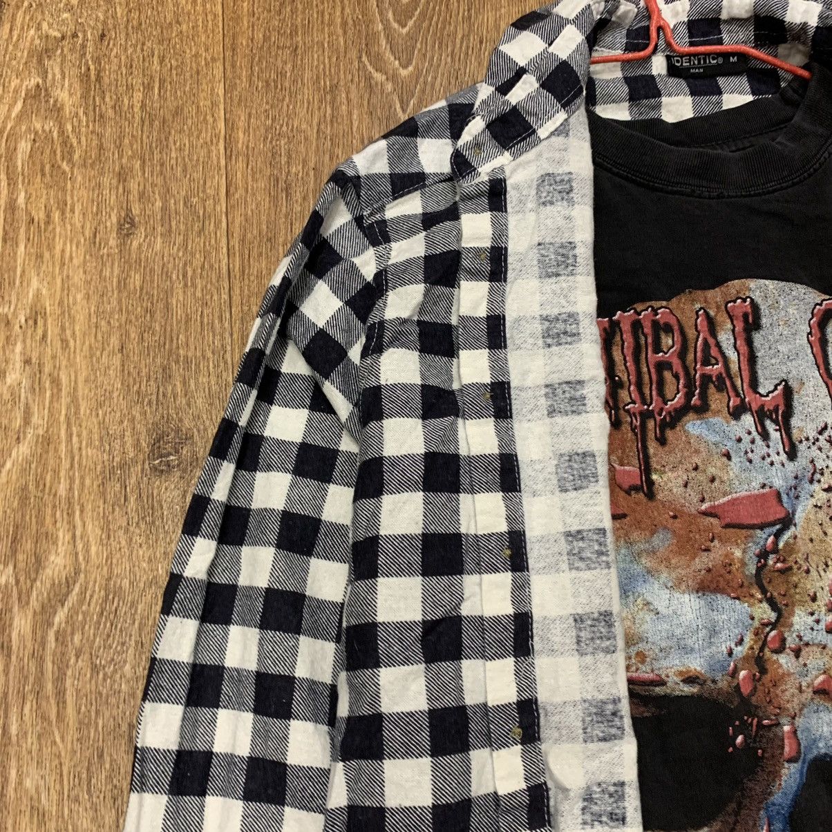 Vintage Vintage 90s Checkered Shirt Graphic Tee Grunge Skater Boxy M Size US M / EU 48-50 / 2 - 4 Thumbnail