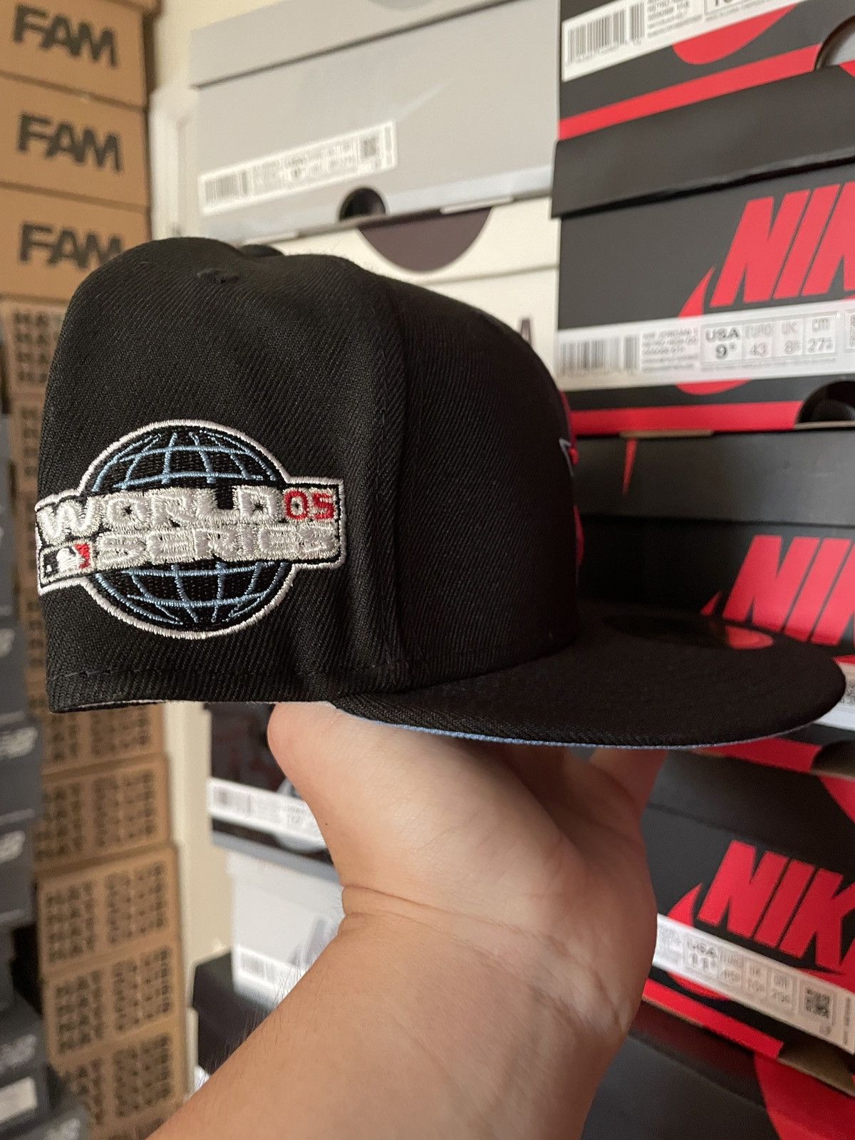 MLB × New Era 7 1/8 Black Icy Houston Astros 2005 World Series Cap City Size ONE SIZE - 3 Thumbnail