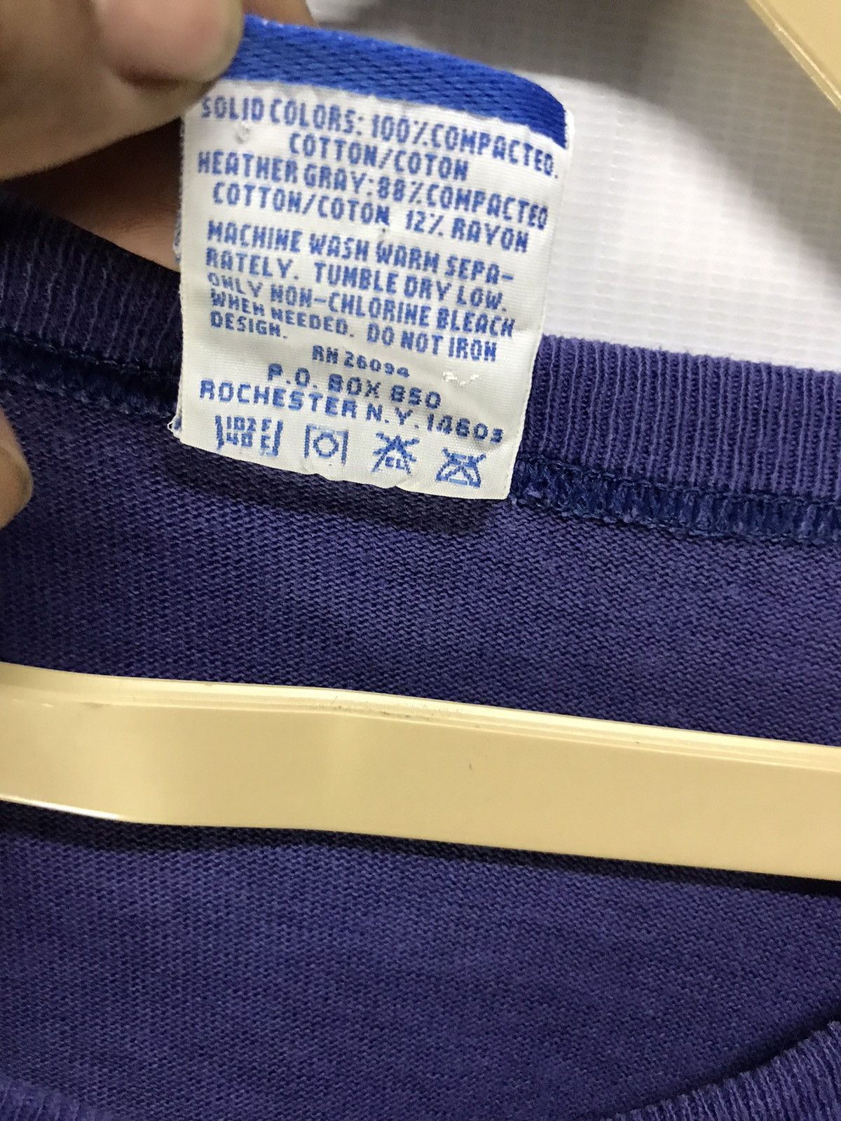 Champion × Vintage Vintage champion spellout tshirt Size US L / EU 52-54 / 3 - 4 Thumbnail