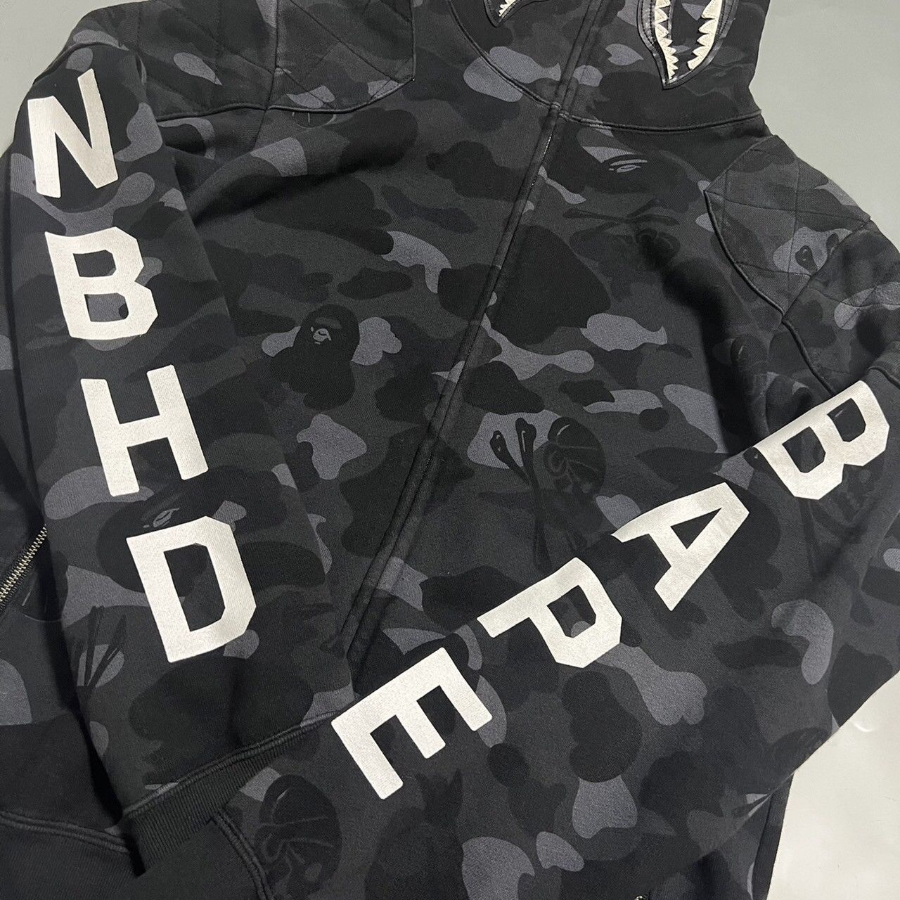 Bape BAPE NEIGHBORHOOD shark full zip hoodie black camo Size US M / EU 48-50 / 2 - 3 Thumbnail