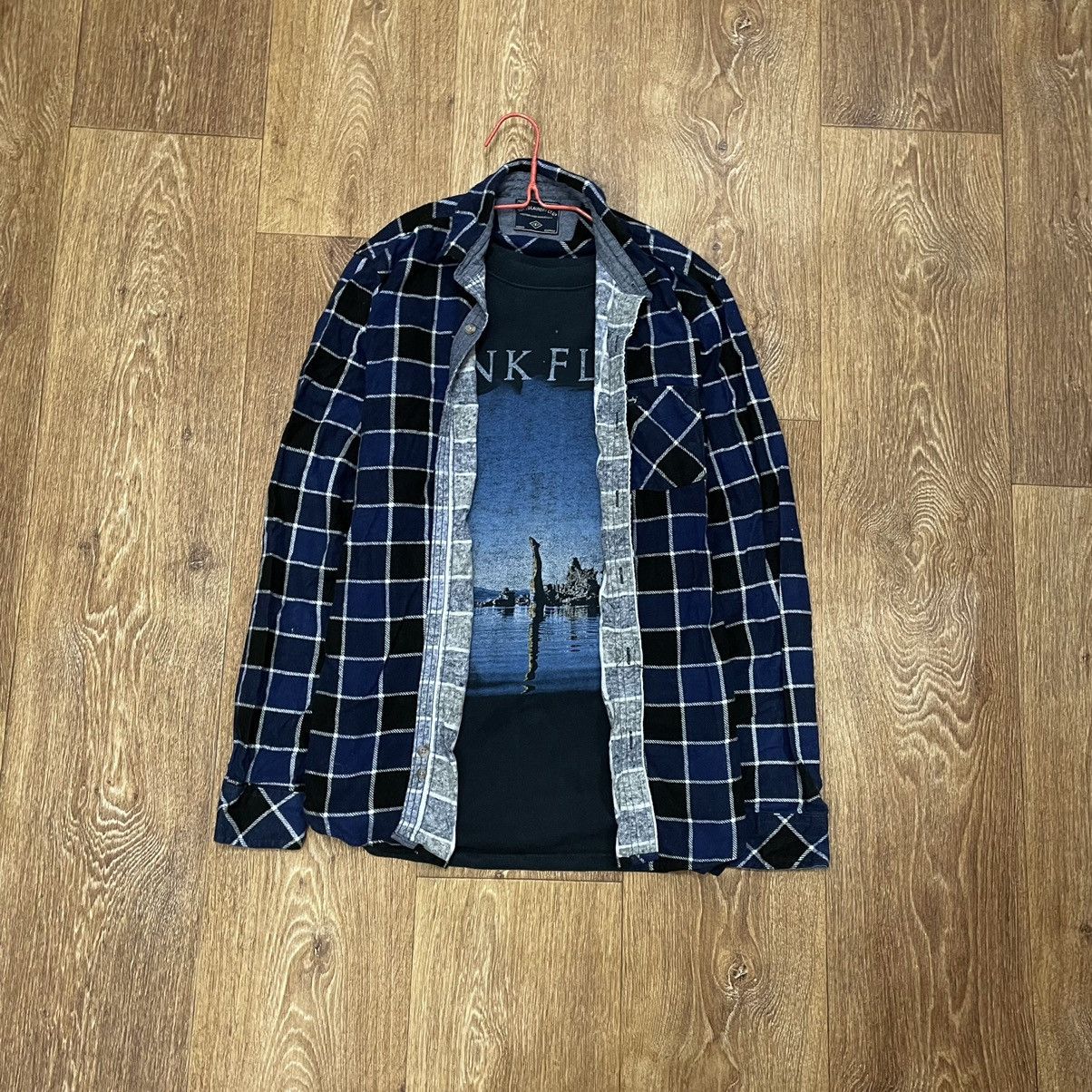 Vintage Vintage Navy Plaid Shirt Graphic Tee Layering Streetwear S Size US S / EU 44-46 / 1 - 1 Thumbnail